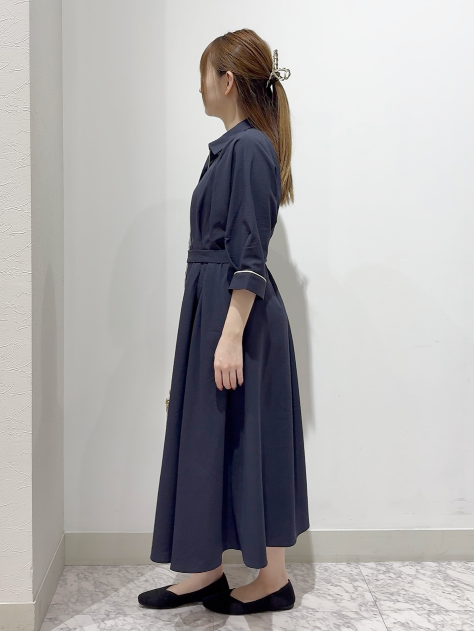 しかっちさんの「grove｜【貴島明日香さん着用・美シルエット】ウエストタック配色ワンピース」を使ったコーディネート