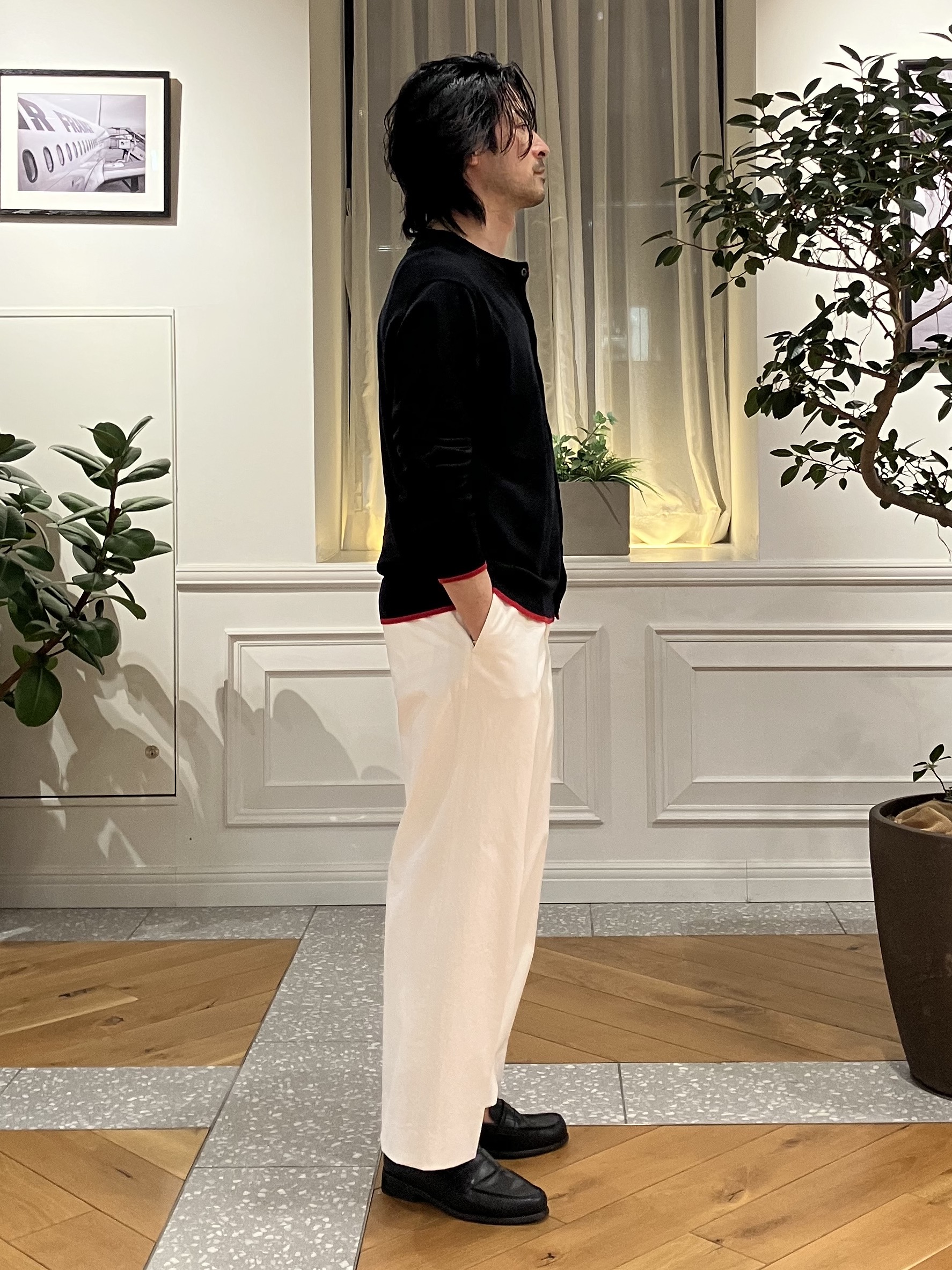 junyaさんの「DRESSTERIOR｜【ウォッシャブル】ウールレーヨン ラウンドネックカーディガン」を使ったコーディネート