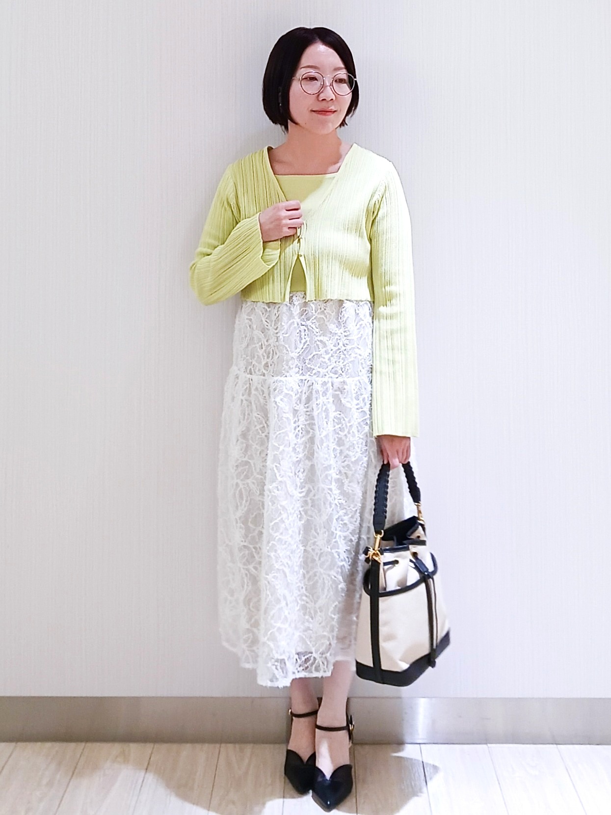 KaHoさんの「index｜《ツインセット》カーディガン&times;ニットドッキングワンピース【洗濯機OK】」を使ったコーディネート