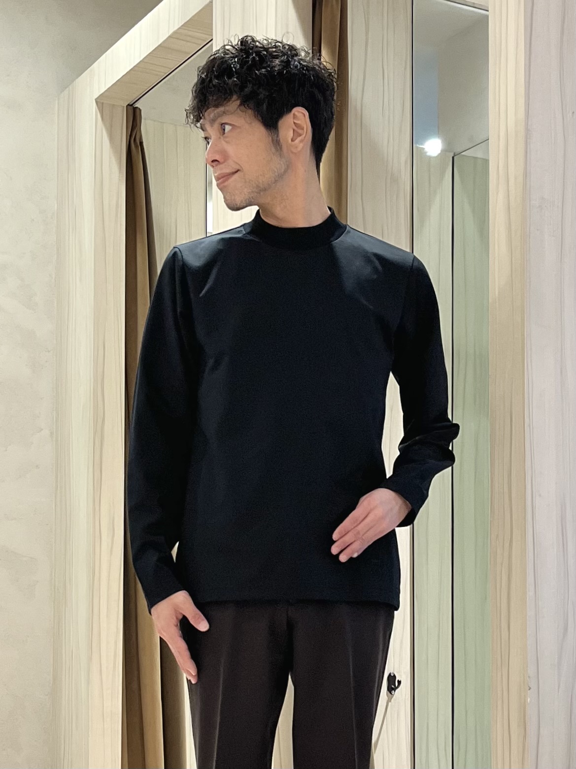 URAさんの「TAKEO KIKUCHI｜パールニットジャージ ジャケット」を使ったコーディネート