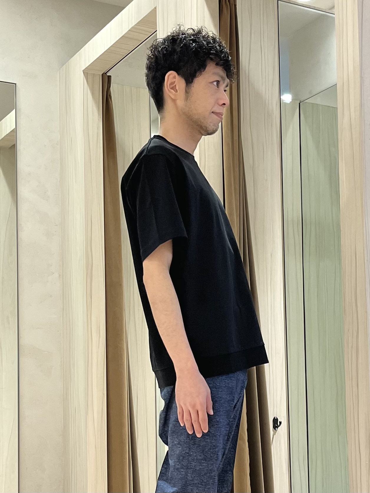 URAさんの「TAKEO KIKUCHI｜【抗菌防臭】COOL DOTS（R）ドビープリント ジャケット」を使ったコーディネート