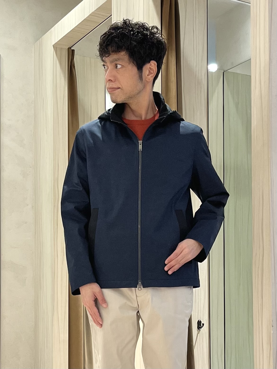 URAさんの「TAKEO KIKUCHI｜2WAYアクティブ ライト ブルゾン」を使ったコーディネート