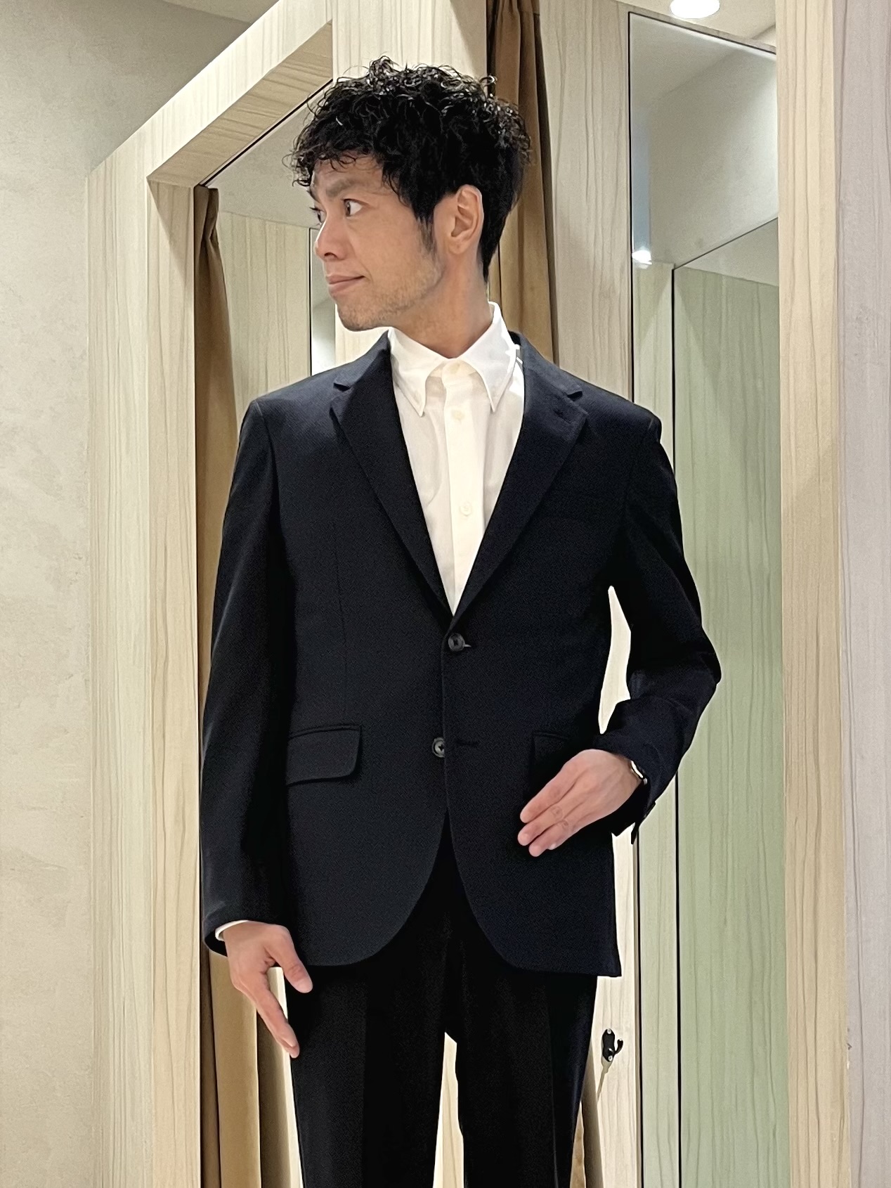 URAさんの「TAKEO KIKUCHI｜【抗菌防臭】CALCULO（R）ジャージ ジャケット」を使ったコーディネート