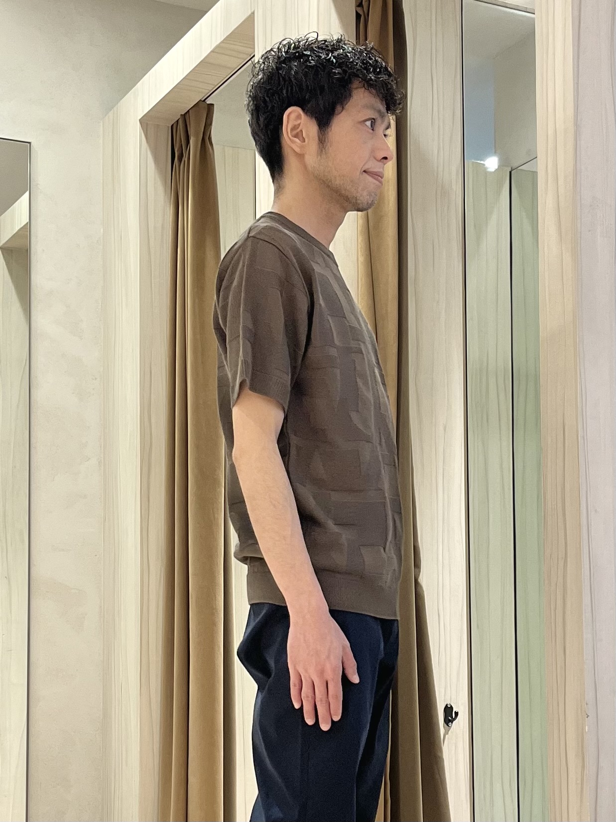 URAさんの「TAKEO KIKUCHI｜リネンライクカルゼ リブブルゾン」を使ったコーディネート