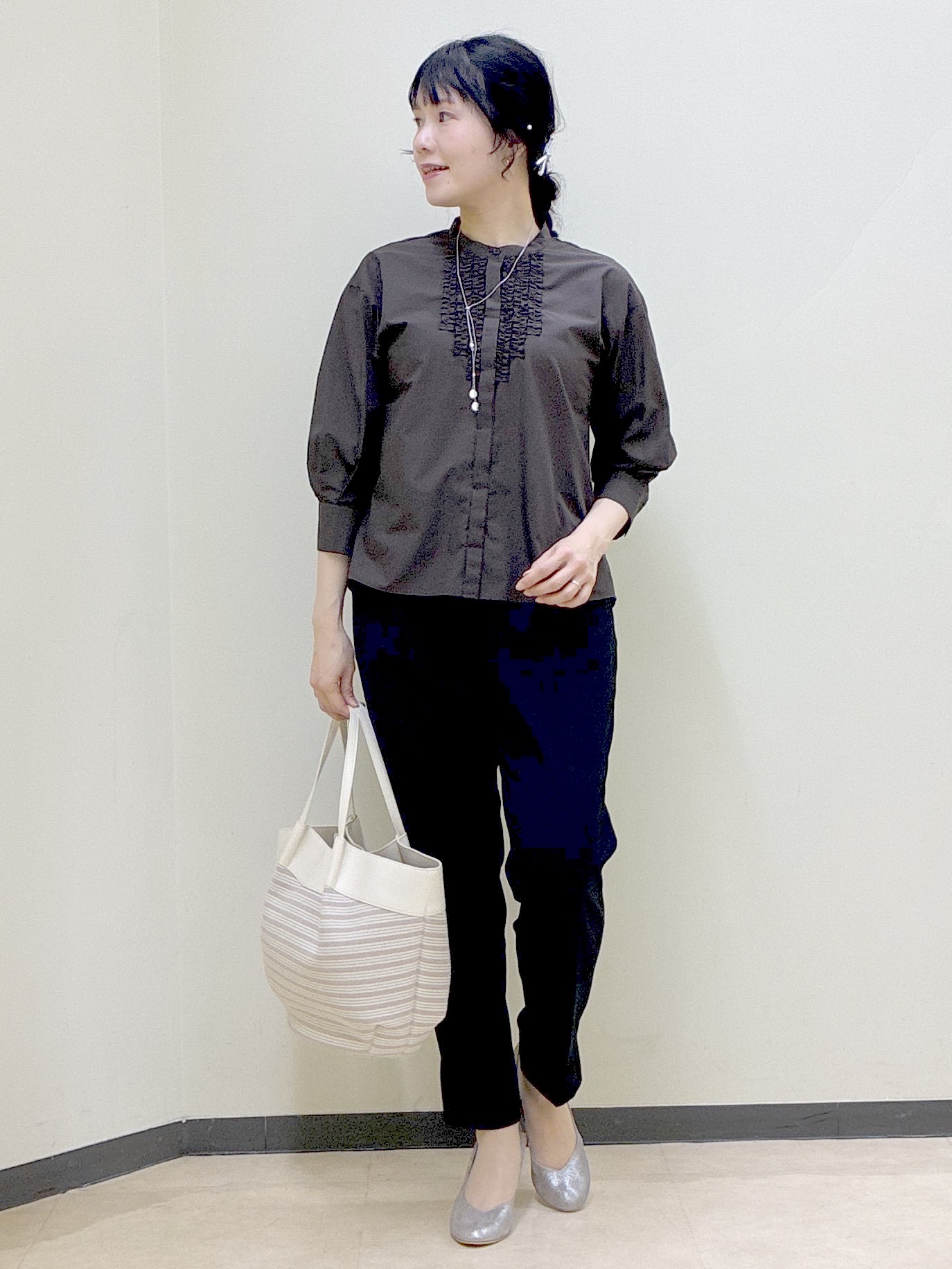  beni_gingerさんの「Reflect｜【接触冷感】八分袖フロントフリルブラウス」を使ったコーディネート