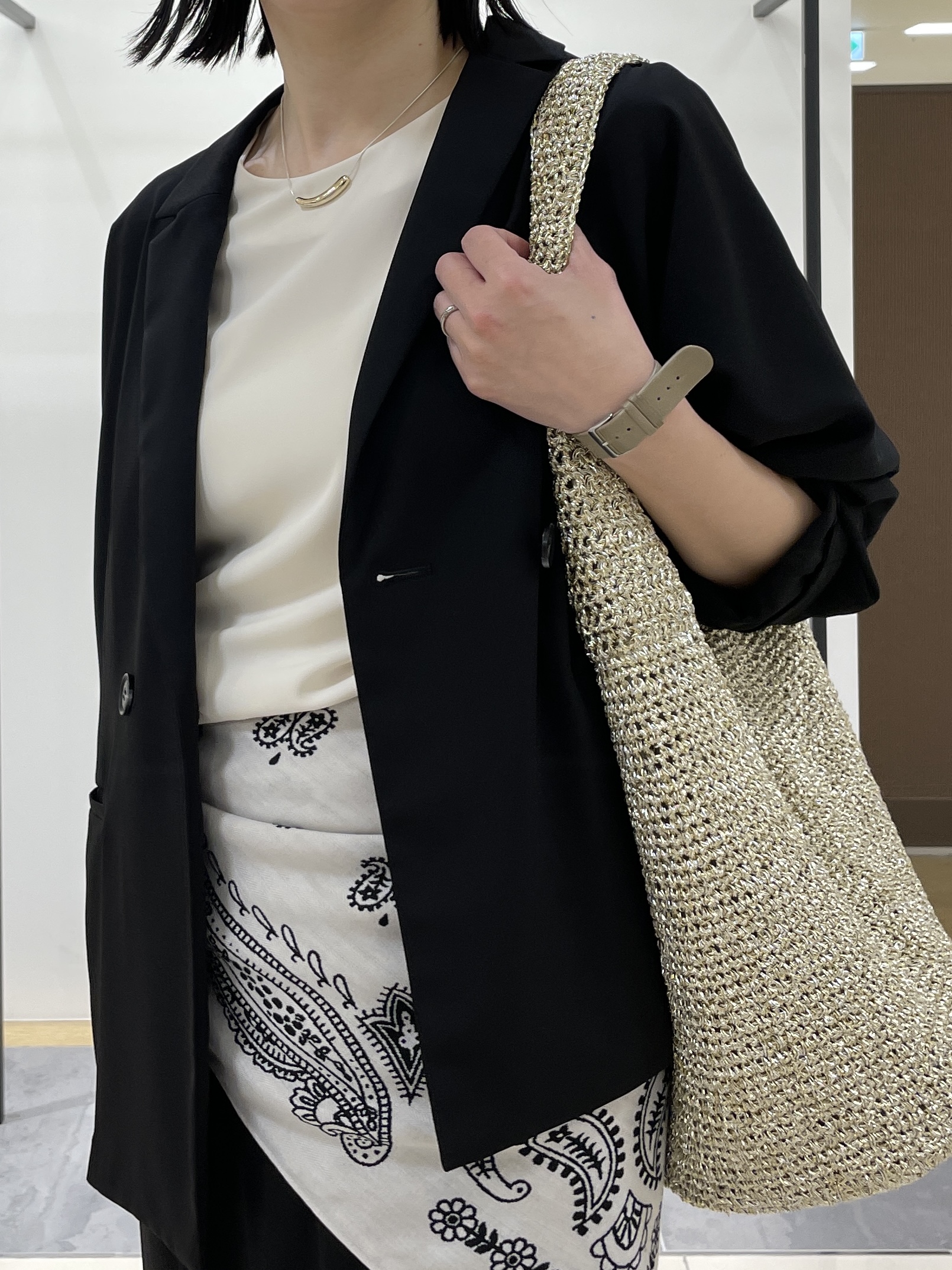 shihoさんの「INDIVI｜【さらに軽く軽快！／着る日傘】ドルマンダブルジャケット」を使ったコーディネート