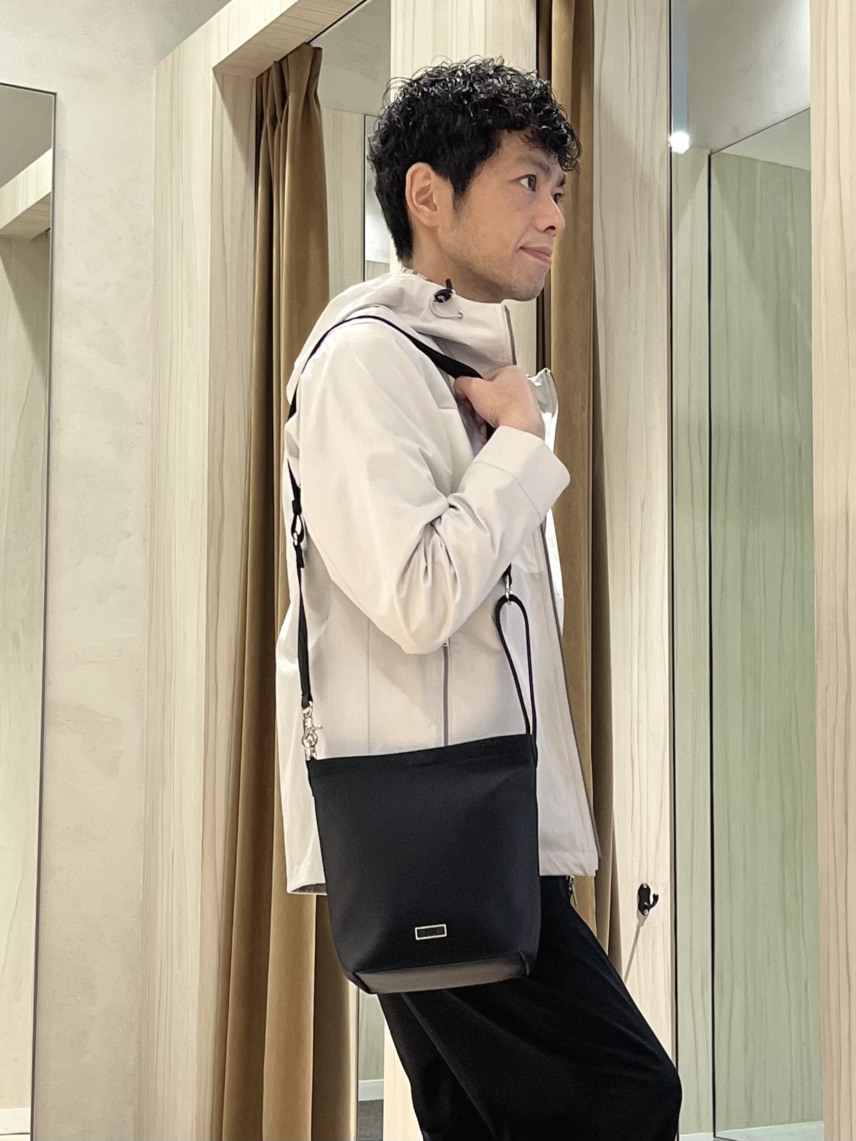 URAさんの「TAKEO KIKUCHI｜【KAJIF】フード ブルゾン」を使ったコーディネート