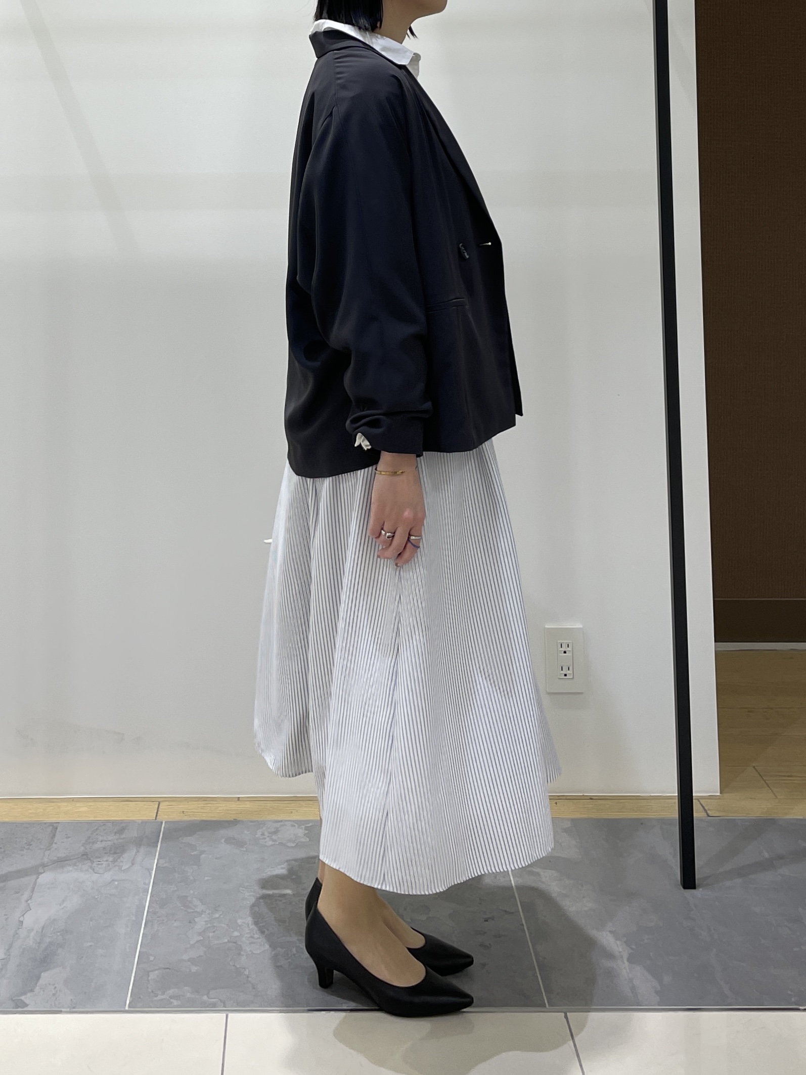 shihoさんの「INDIVI｜【さらに軽く軽快！／着る日傘】ドルマンダブルジャケット」を使ったコーディネート