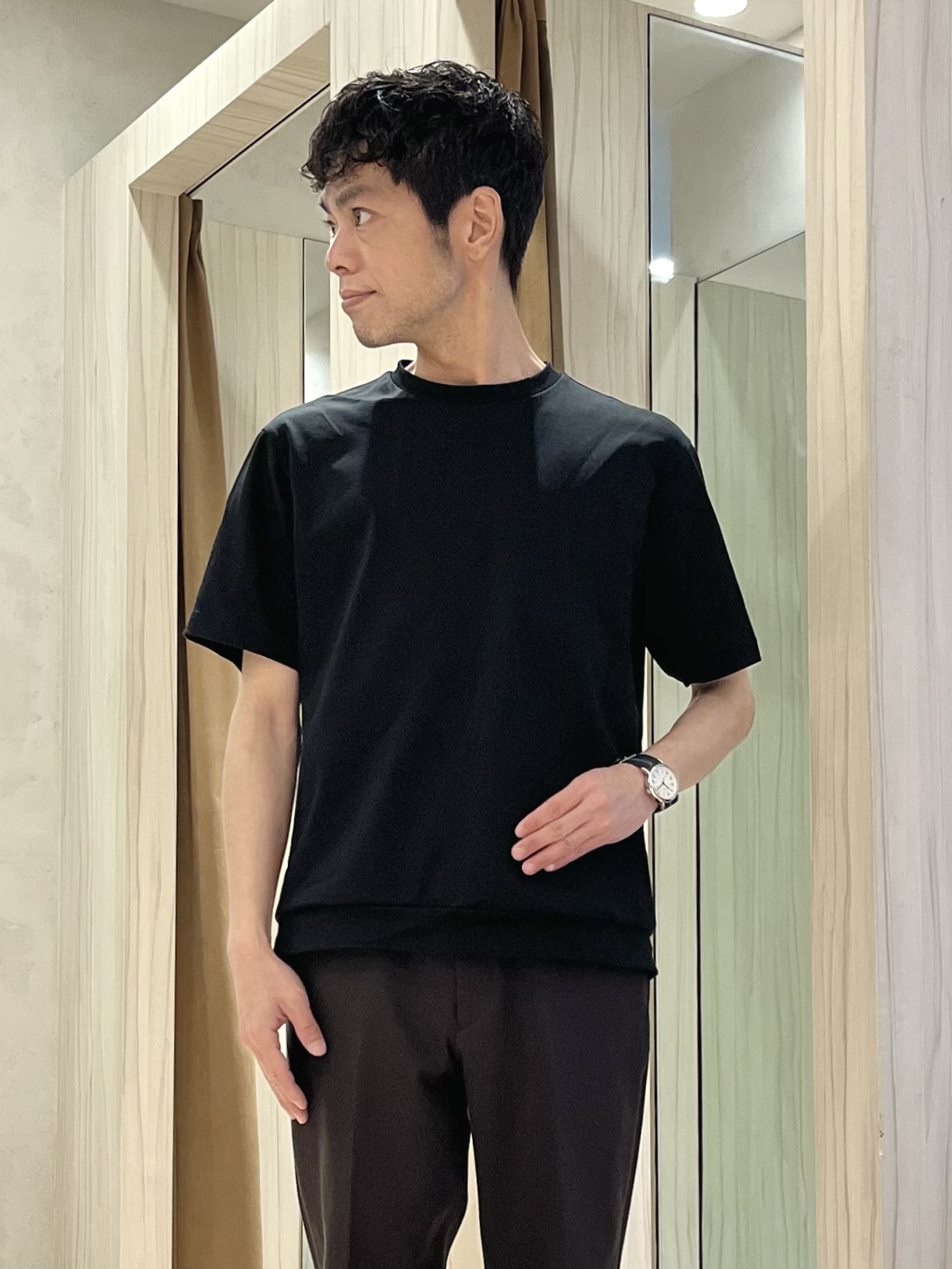 URAさんの「TAKEO KIKUCHI｜パールニットジャージ ジャケット」を使ったコーディネート