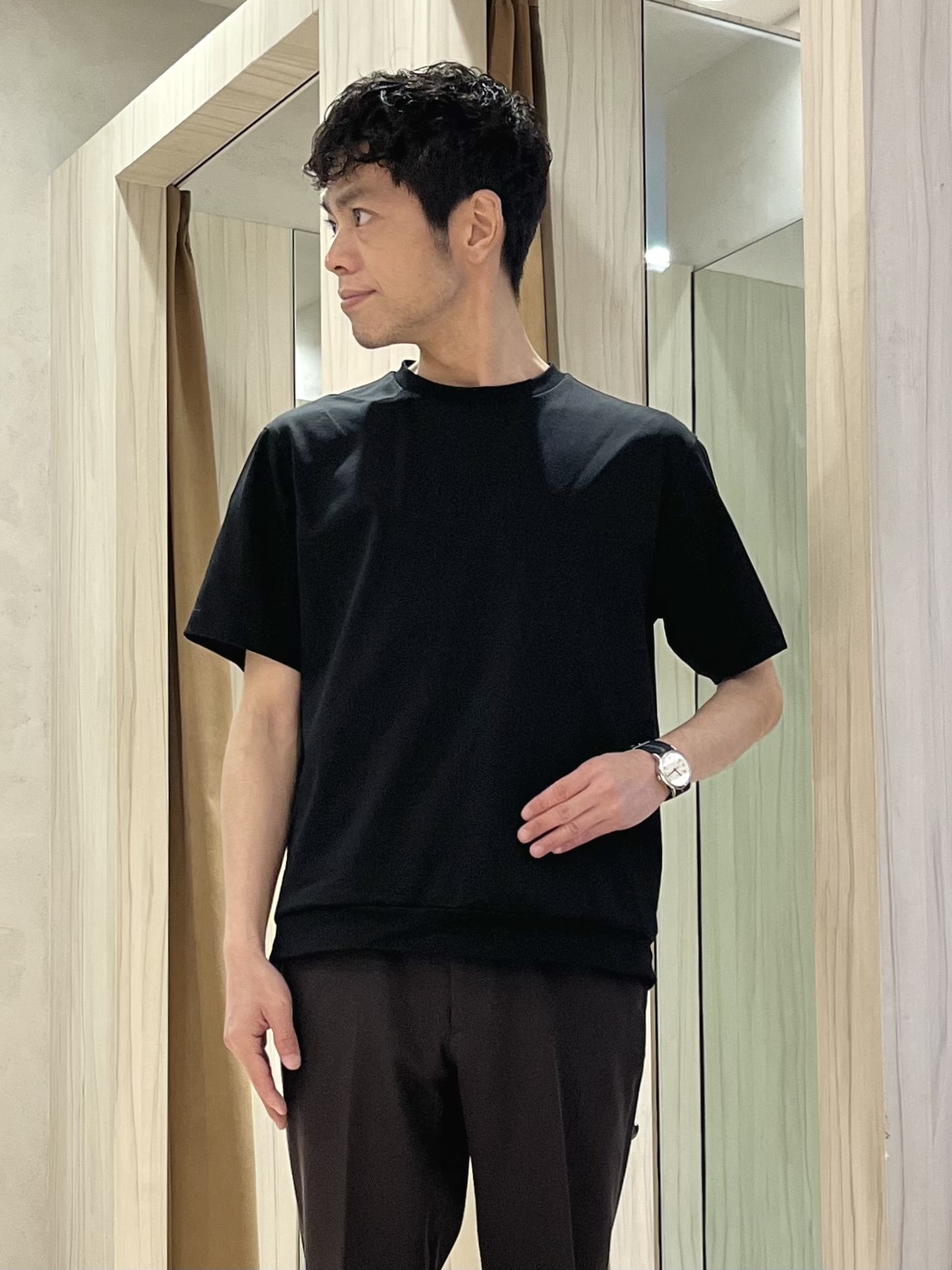 URAさんの「TAKEO KIKUCHI｜パールニットジャージ ジャケット」を使ったコーディネート