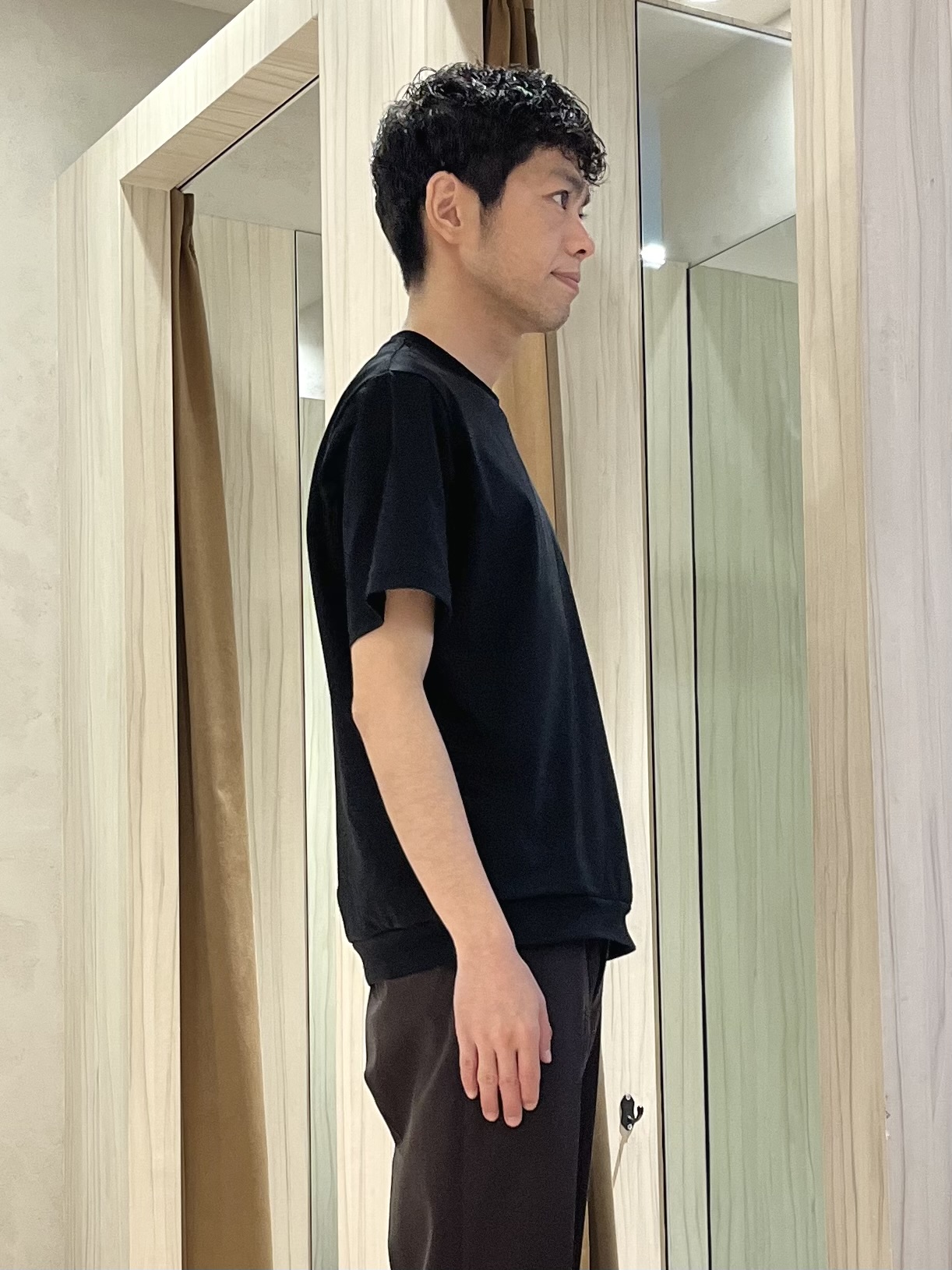 URAさんの「TAKEO KIKUCHI｜パールニットジャージ ジャケット」を使ったコーディネート