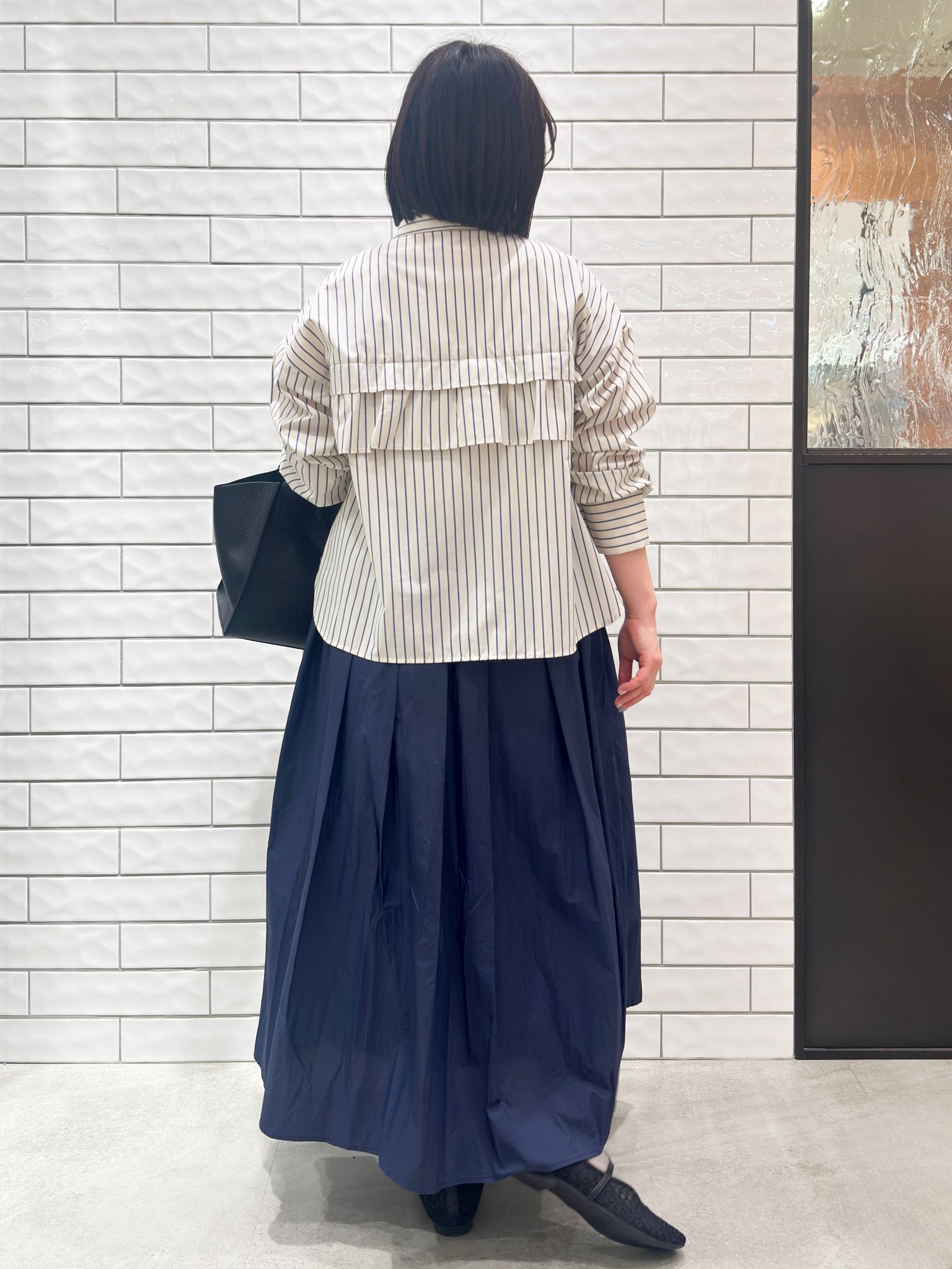 Minさんの「OPAQUE.CLIP｜タックフリルシャツ【洗濯機OK】」を使ったコーディネート
