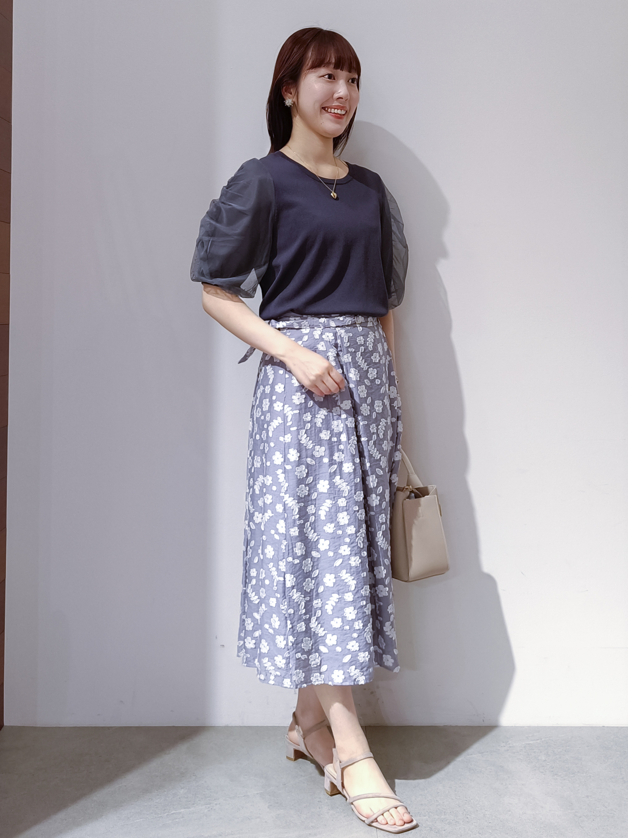 のんさんの「OPAQUE.CLIP｜ギャザーチュールスリーブニット【洗濯機OK／抗ピル】」を使ったコーディネート