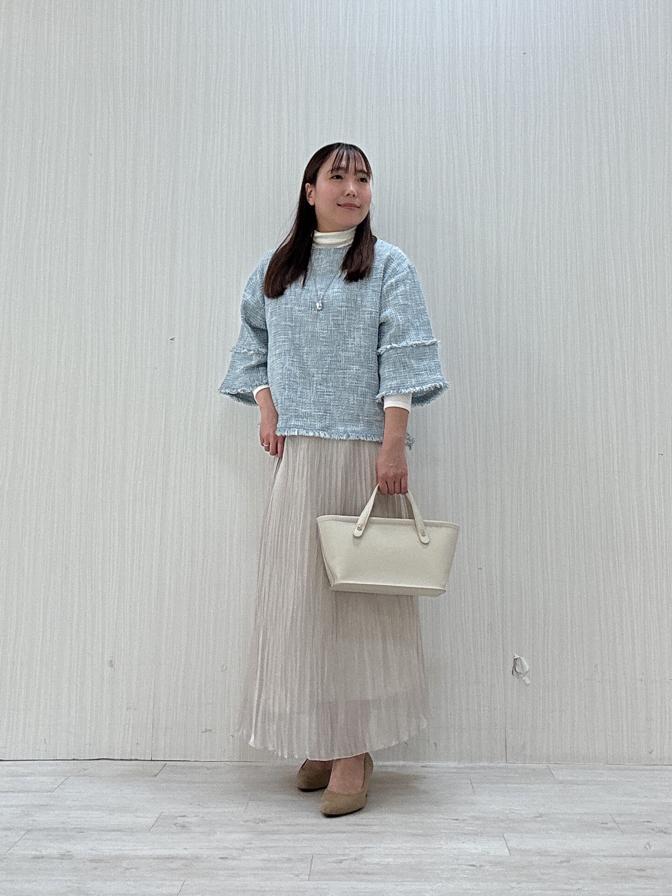 ayakaさんの「UNTITLED｜【洗える】ツイードドルマンブラウス」を使ったコーディネート