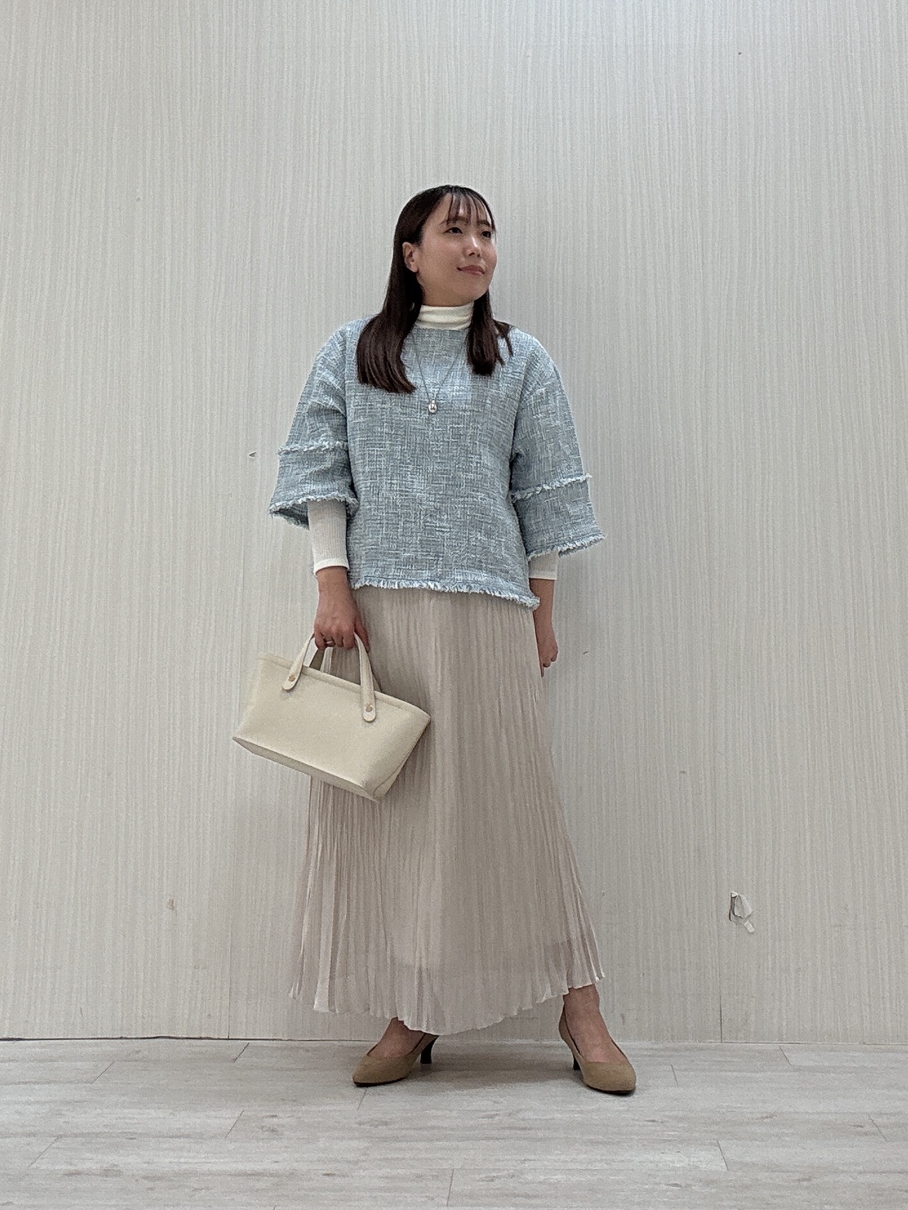 ayakaさんの「UNTITLED｜【洗える】ツイードドルマンブラウス」を使ったコーディネート