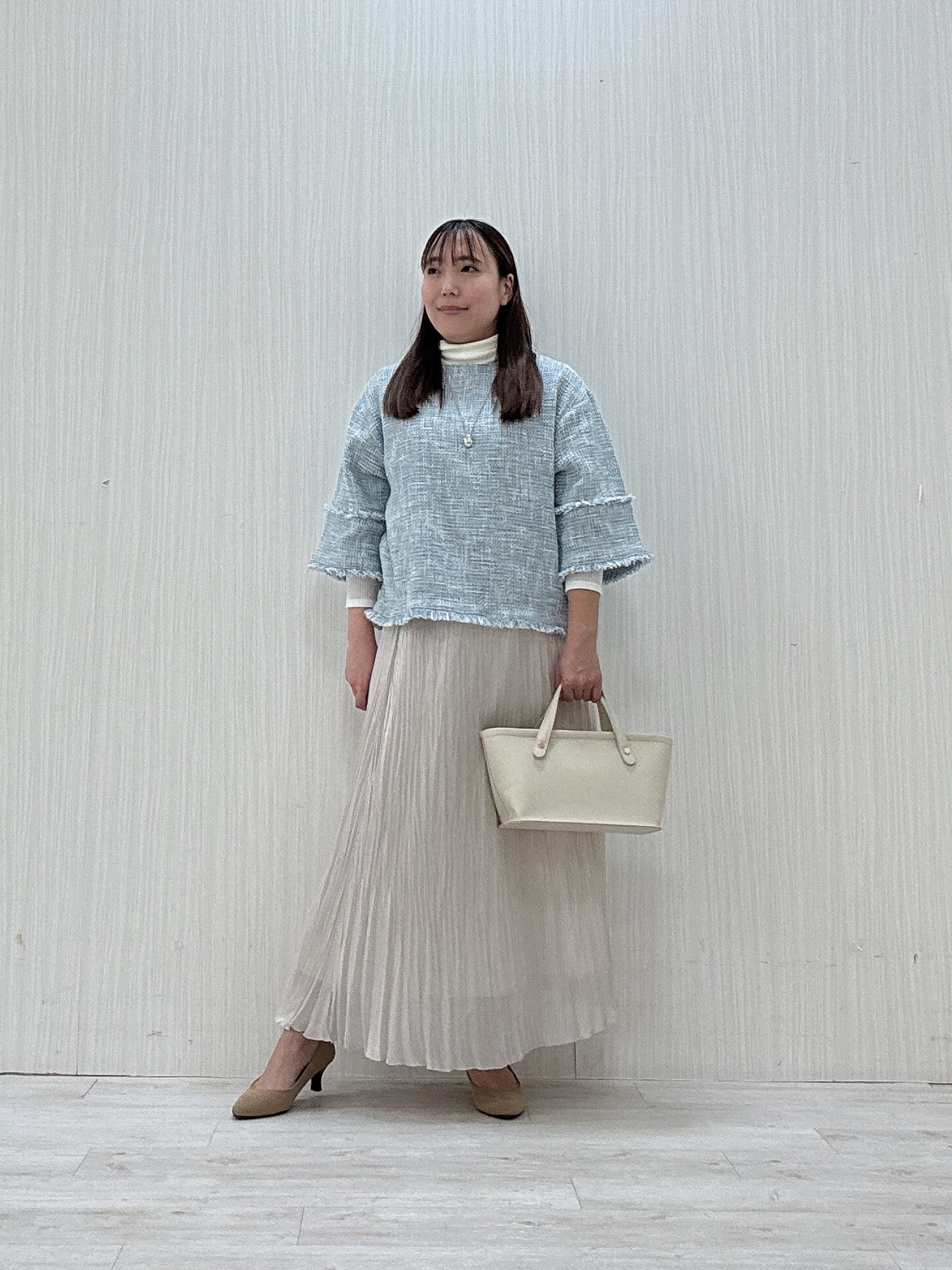ayakaさんの「UNTITLED｜【洗える】ツイードドルマンブラウス」を使ったコーディネート