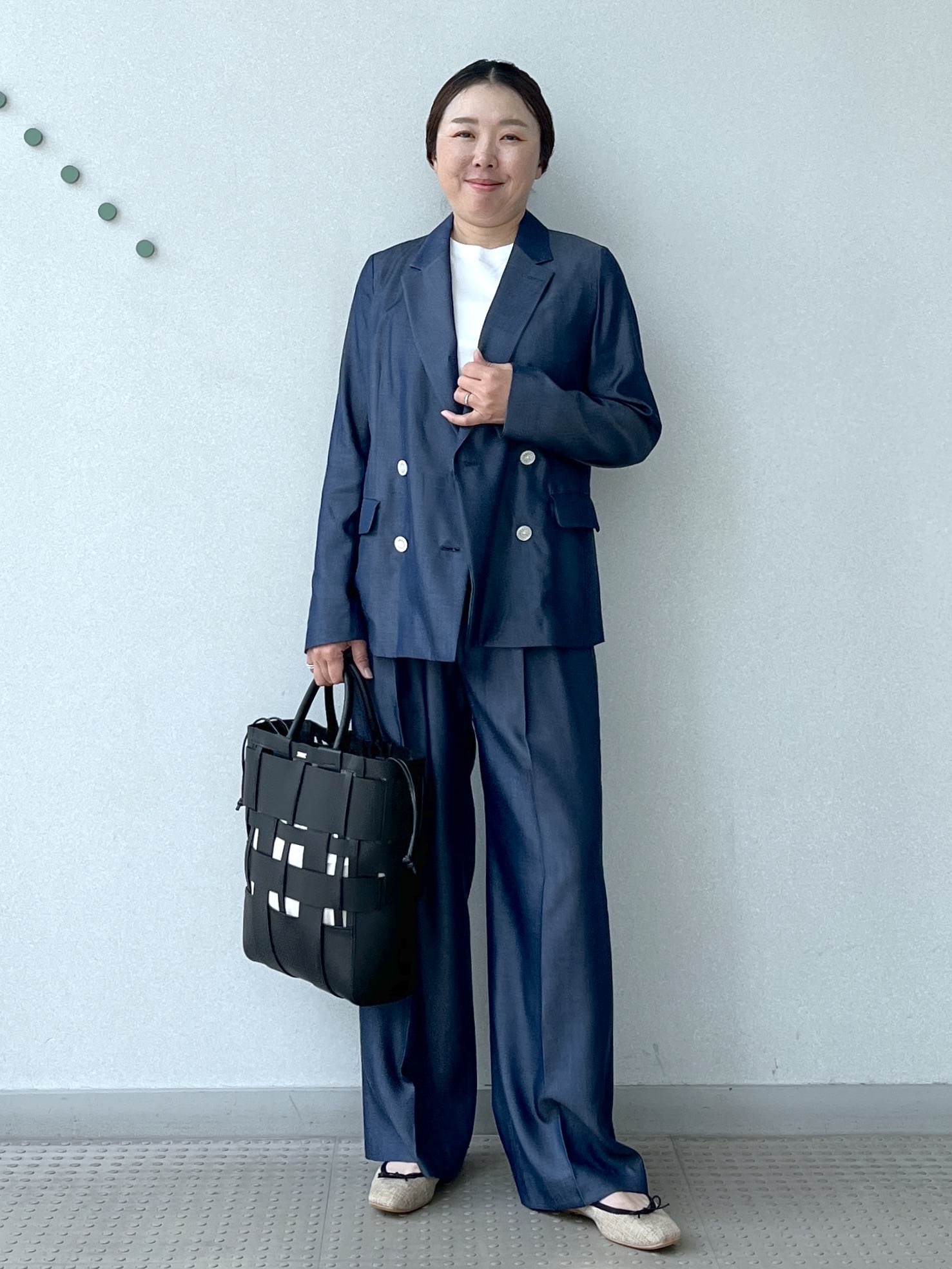 Soeさんの「DRESSTERIOR｜【otonaMUSE5月号掲載/セットアップ可】テンセルデニムダブルジャケット」を使ったコーディネート
