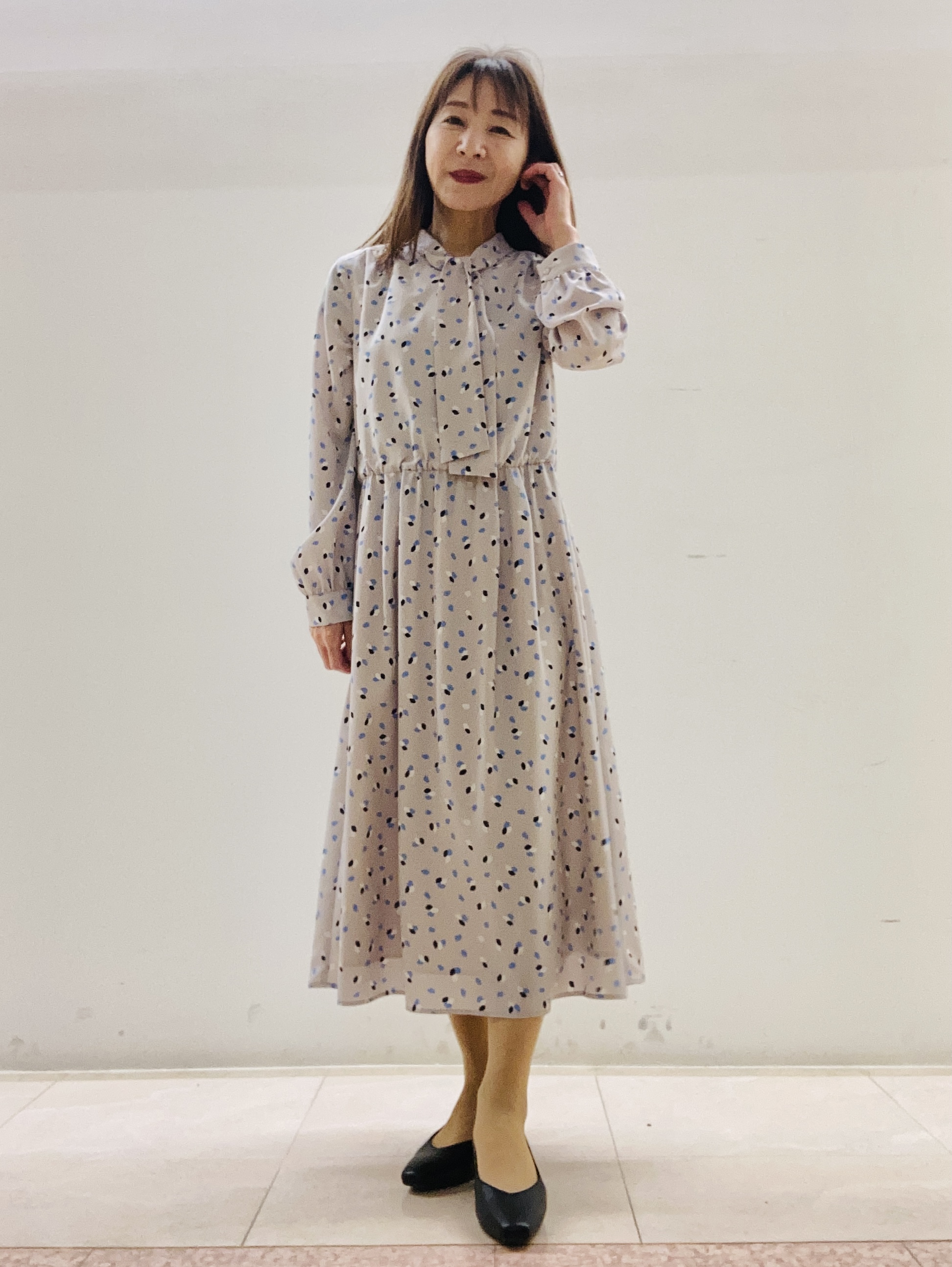 kurodaさんの「Reflect｜【セレモニー／通勤／おでかけに◎】フラワープリントボウタイワンピース」を使ったコーディネート