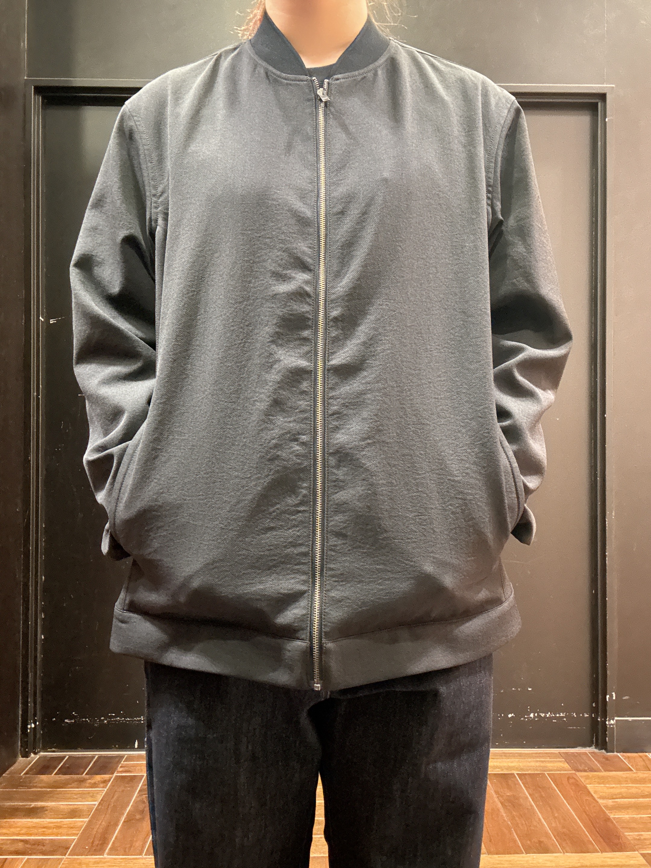 ヒナさんの「TAKEO KIKUCHI｜リネンライクカルゼ リブブルゾン」を使ったコーディネート