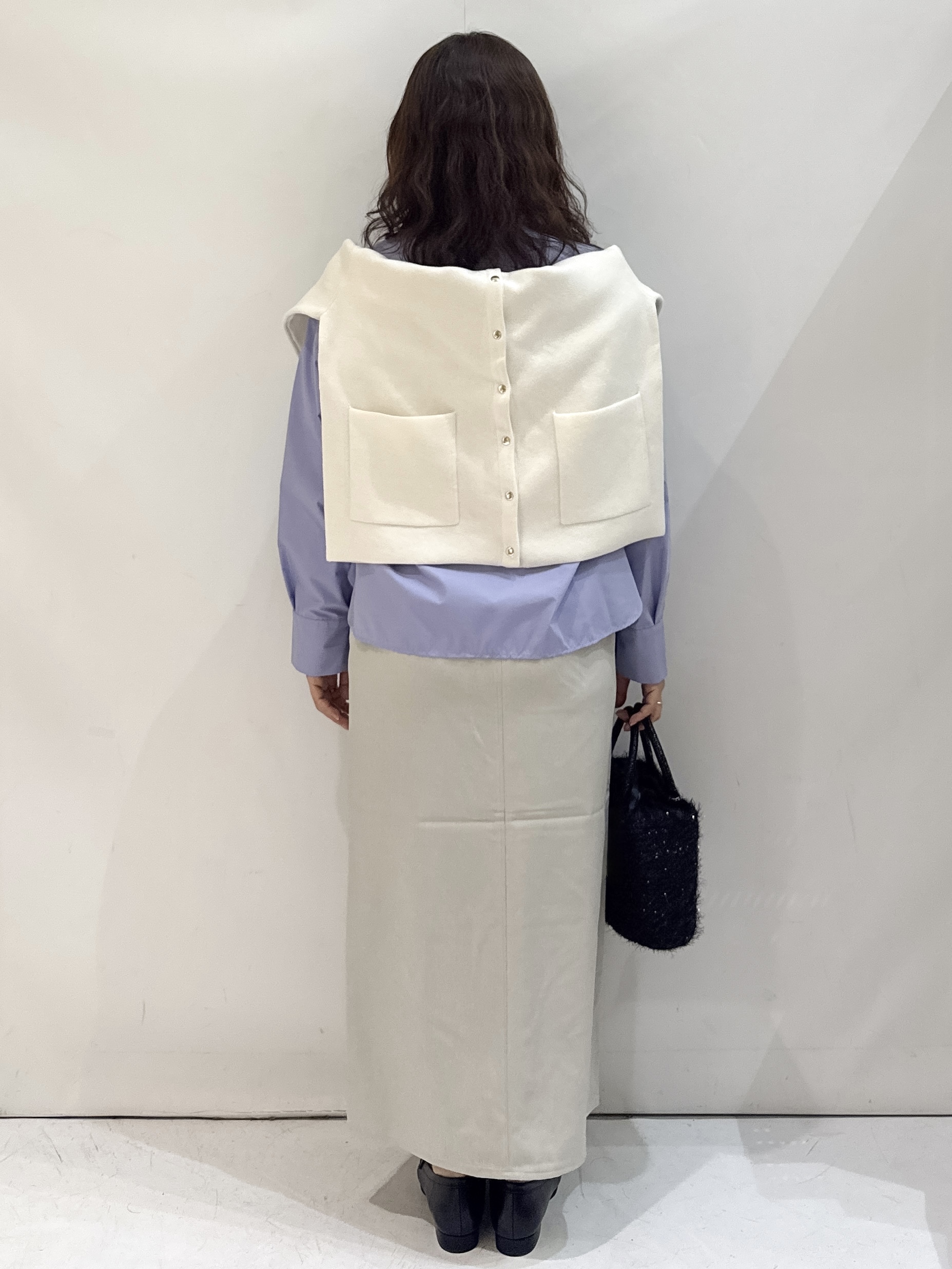 nakkoさんの「OPAQUE.CLIP｜タックフリルシャツ【洗濯機OK】」を使ったコーディネート
