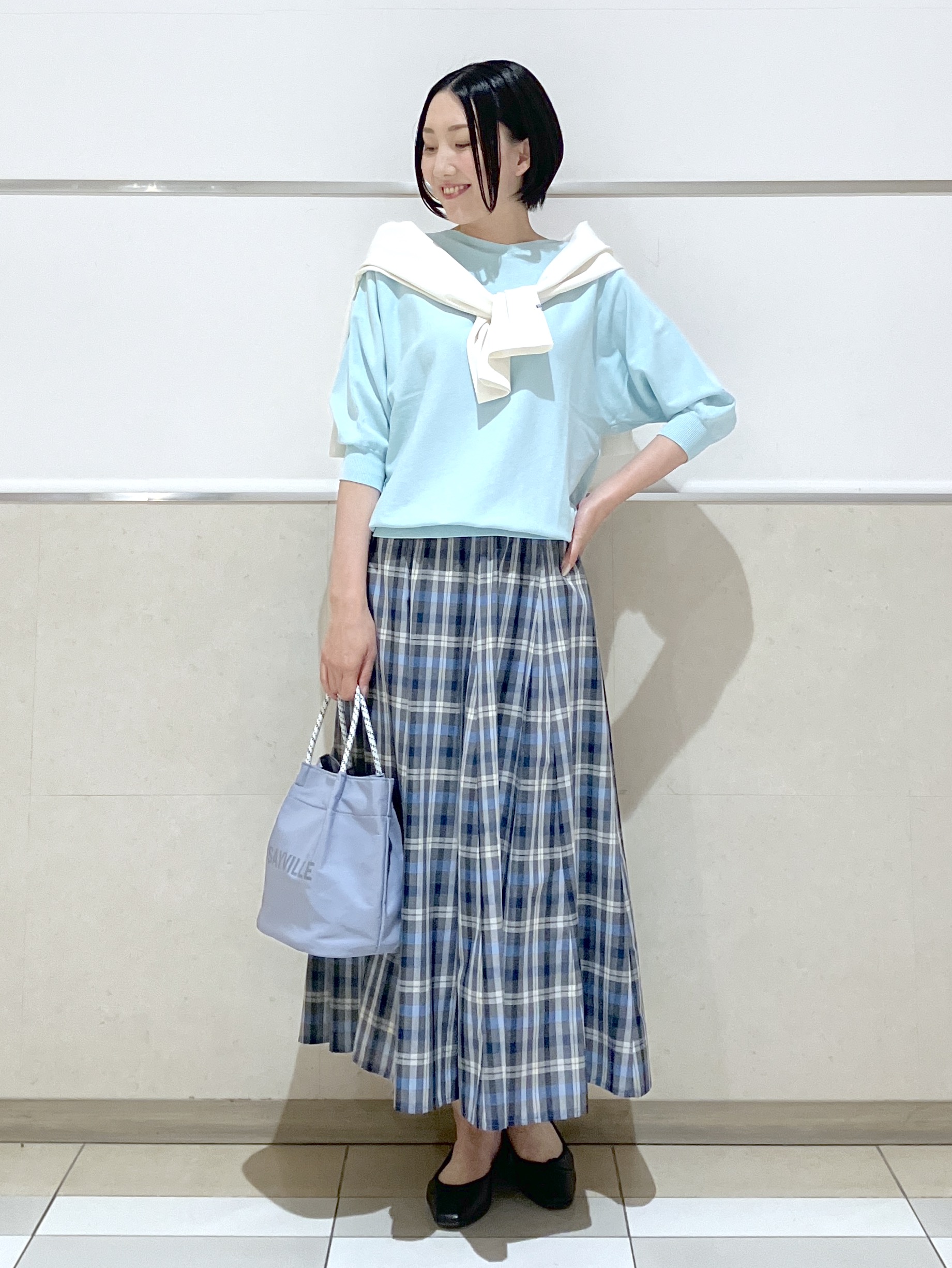 eriko さんの「Dessin｜【洗える】後ろボタンニットプルオーバー七分袖」を使ったコーディネート