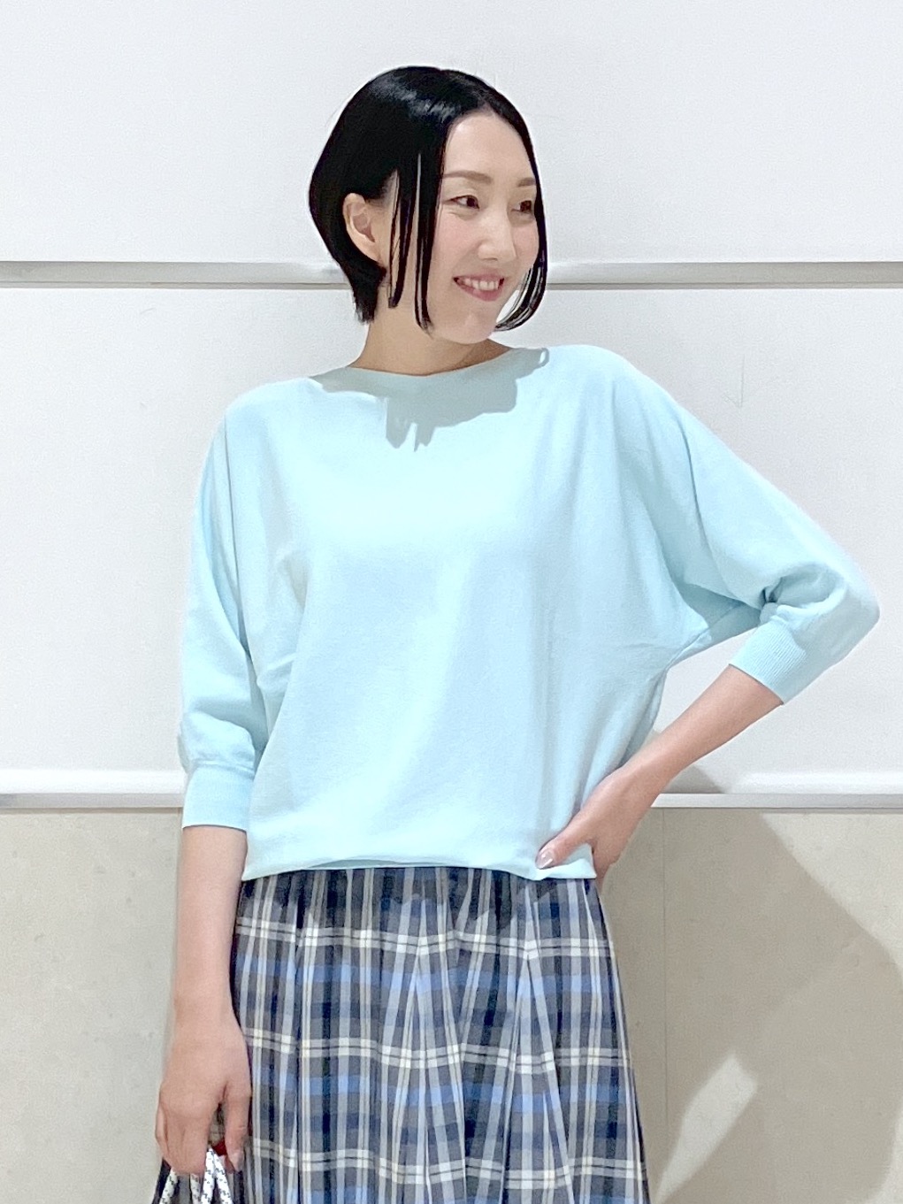 eriko さんの「Dessin｜【洗える】後ろボタンニットプルオーバー七分袖」を使ったコーディネート
