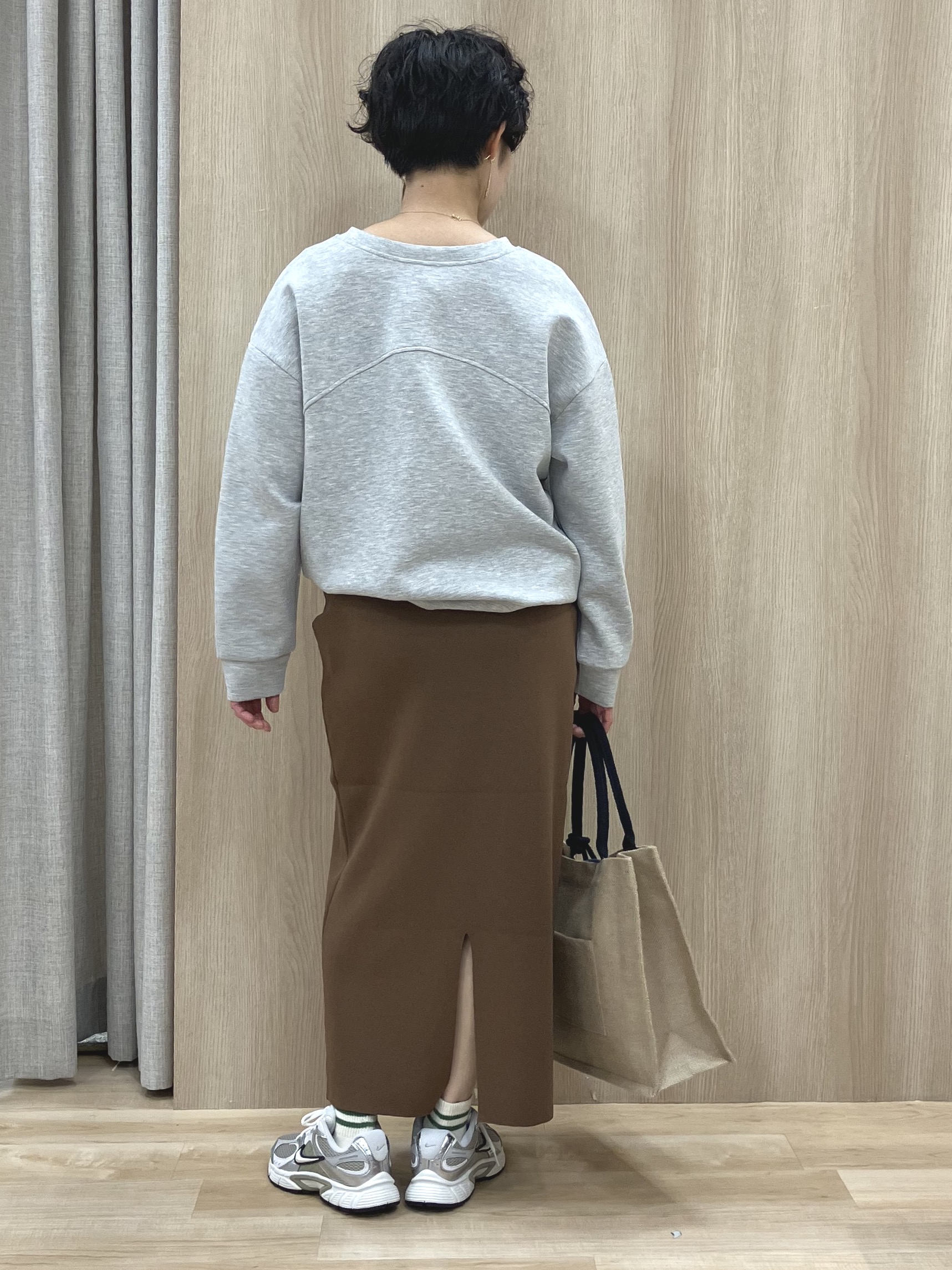 Keiさんの「grove｜2WAYハーフジップスウェット」を使ったコーディネート