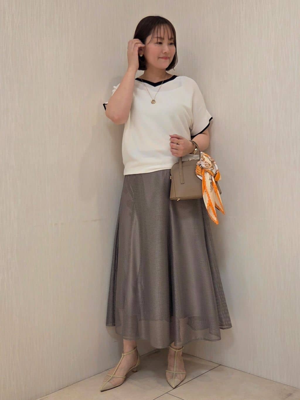 naokoさんの「UNTITLED｜【11色展開/体型カバー】前後2WAYフレンチスリーブニット」を使ったコーディネート