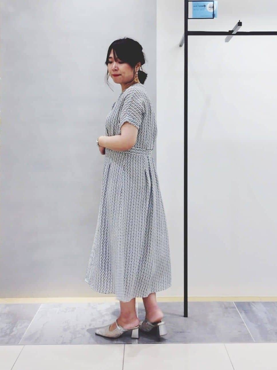 TOMOMIさんの「INDIVI｜【接触冷感／透湿／着る日傘】ドルマンダブルジャケット」を使ったコーディネート