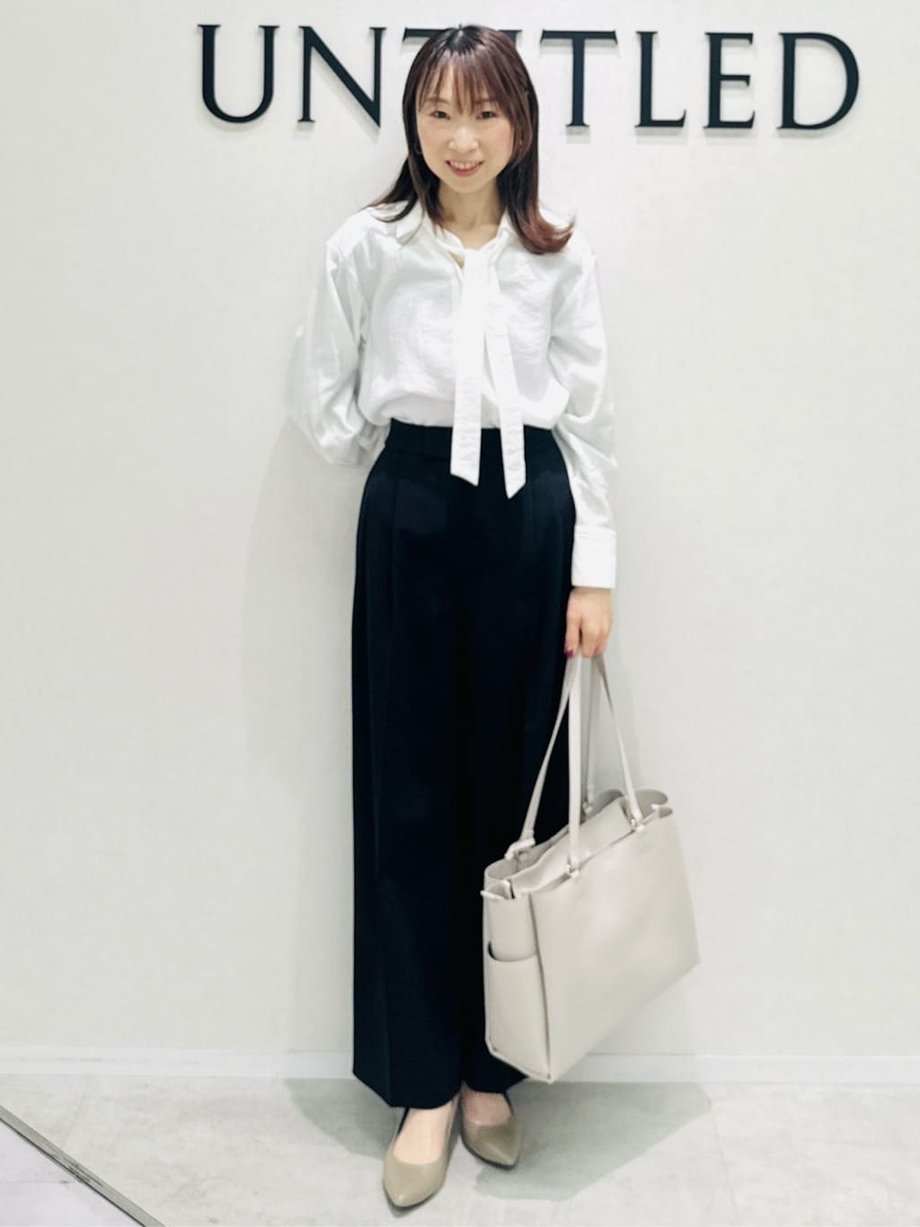 Miwaさんの「UNTITLED｜【洗える/接触冷感】リラックスボウタイブラウス」を使ったコーディネート