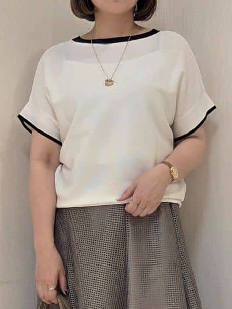 naokoさんの「UNTITLED｜【11色展開/体型カバー】前後2WAYフレンチスリーブニット」を使ったコーディネート