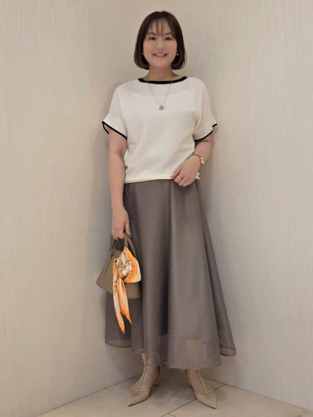 naokoさんの「UNTITLED｜【11色展開/体型カバー】前後2WAYフレンチスリーブニット」を使ったコーディネート
