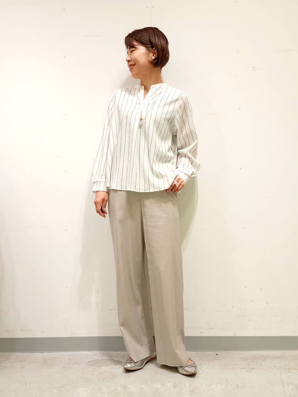 Kさんの「INDIVI｜【洗える／着心地楽ちん】ブラウス風ストライプカットソートップス」を使ったコーディネート