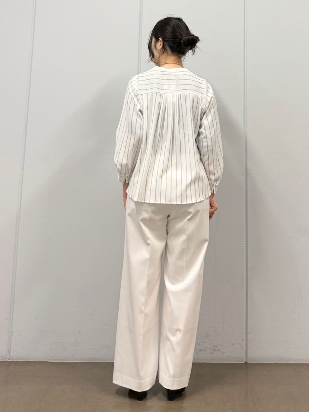 mizukiさんの「INDIVI｜【洗える／多機能／SETUP可】着る日傘ダブルジャケット」を使ったコーディネート
