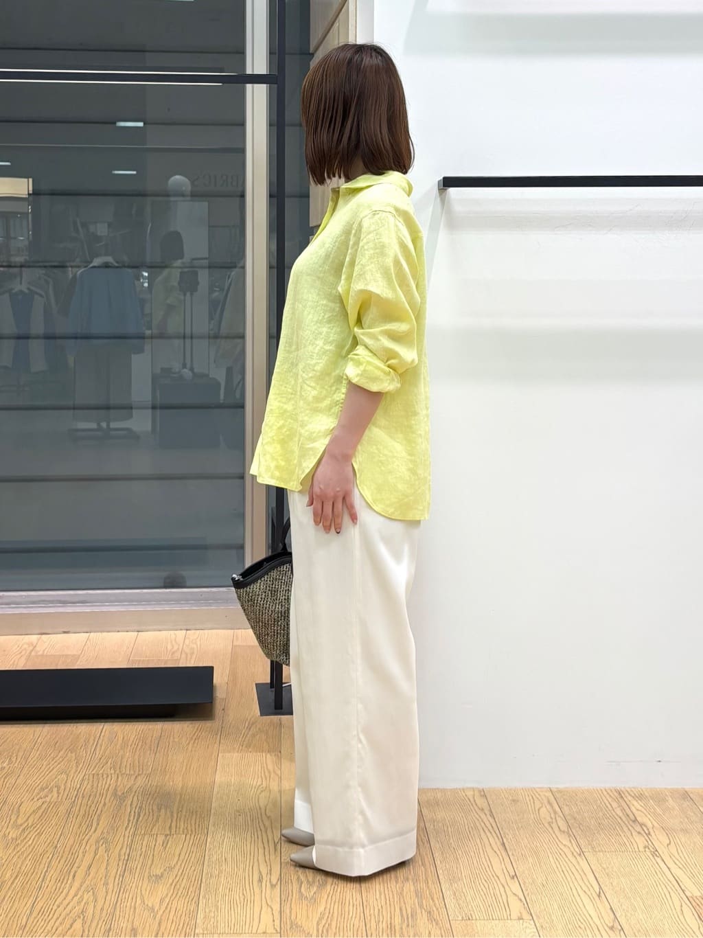 asamiさんの「INDIVI｜【接触冷感／2WAY】カシュクールリネンシャツ」を使ったコーディネート
