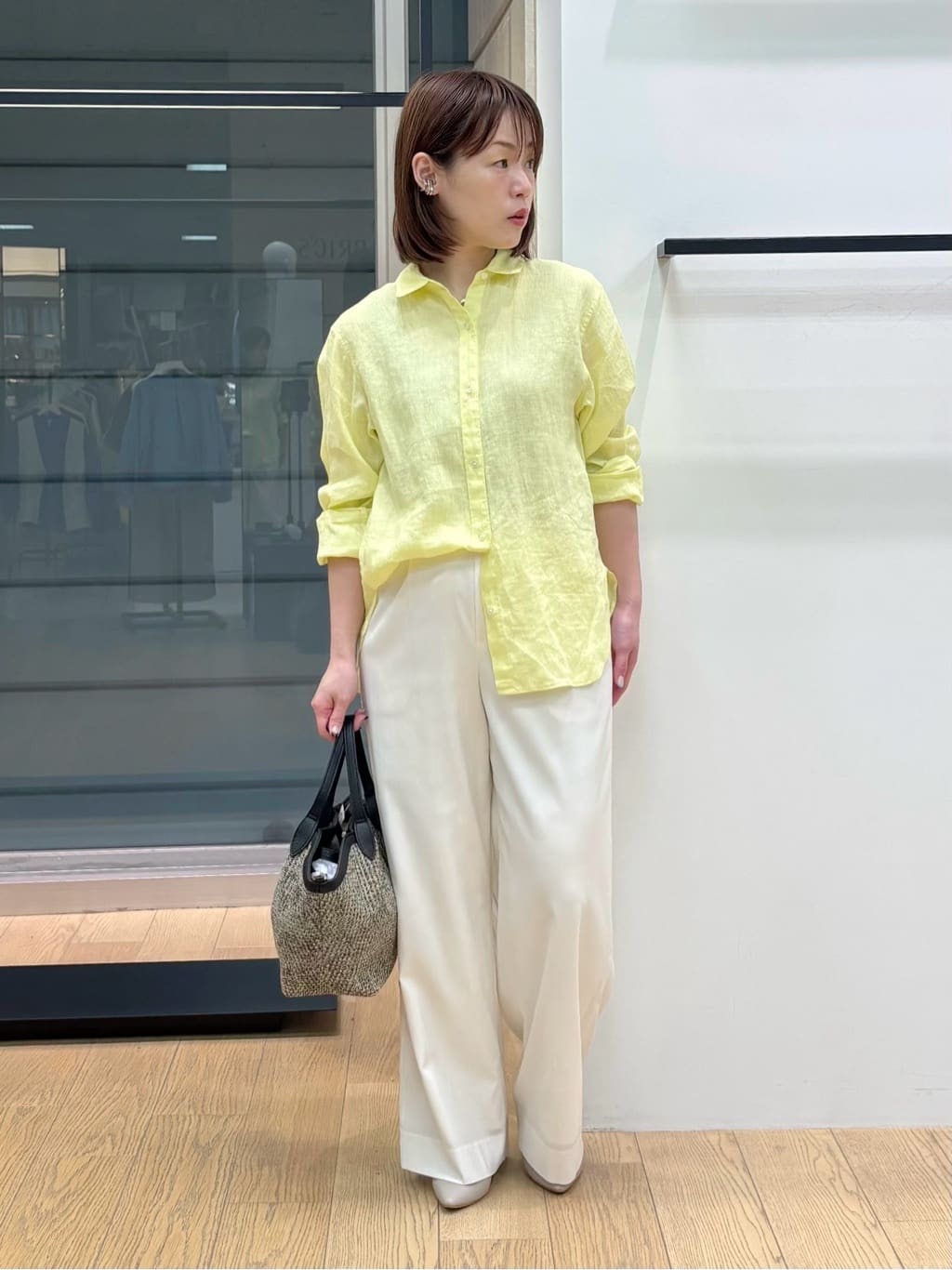asamiさんの「INDIVI｜【接触冷感／2WAY】カシュクールリネンシャツ」を使ったコーディネート