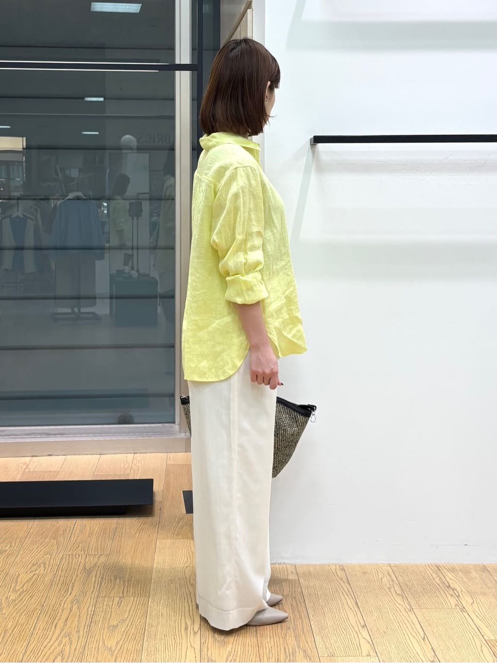 asamiさんの「INDIVI｜【接触冷感／2WAY】カシュクールリネンシャツ」を使ったコーディネート
