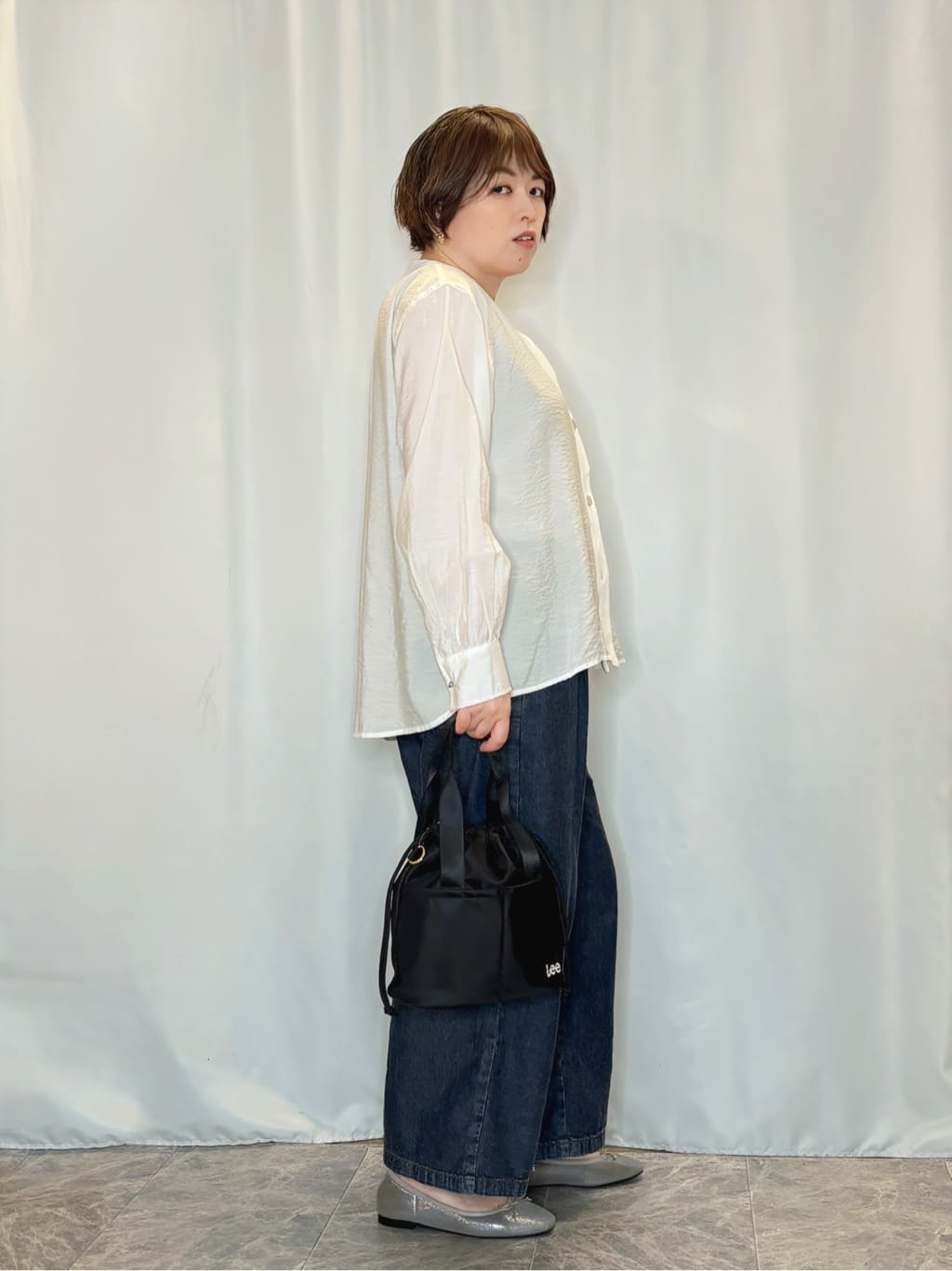 たみさんの「SHOO･LA･RUE｜【S-LL/体型カバー/Aライン】身体のラインを拾いにくい シアーシャツカーディガン」を使ったコーディネート