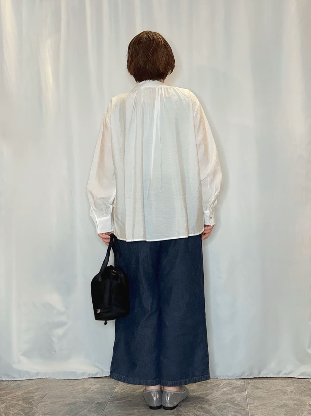 たみさんの「SHOO･LA･RUE｜【S-LL/体型カバー/Aライン】身体のラインを拾いにくい シアーシャツカーディガン」を使ったコーディネート