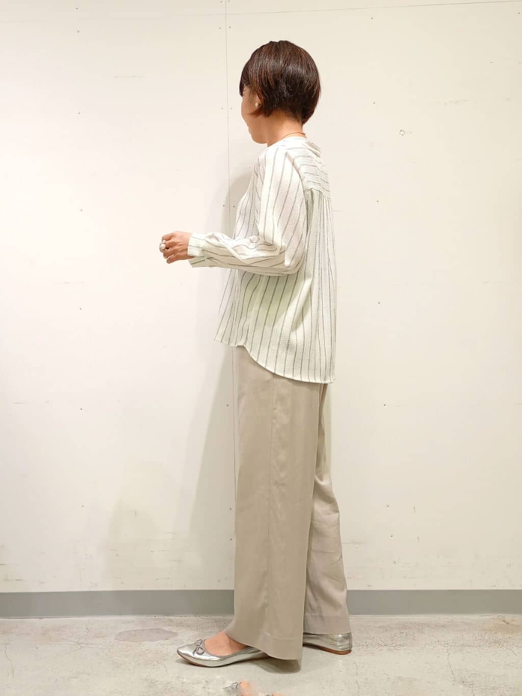 Kさんの「INDIVI｜【洗える／着心地楽ちん】ブラウス風ストライプカットソートップス」を使ったコーディネート