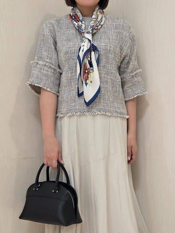 naokoさんの「UNTITLED｜【洗える】ツイードドルマンブラウス」を使ったコーディネート