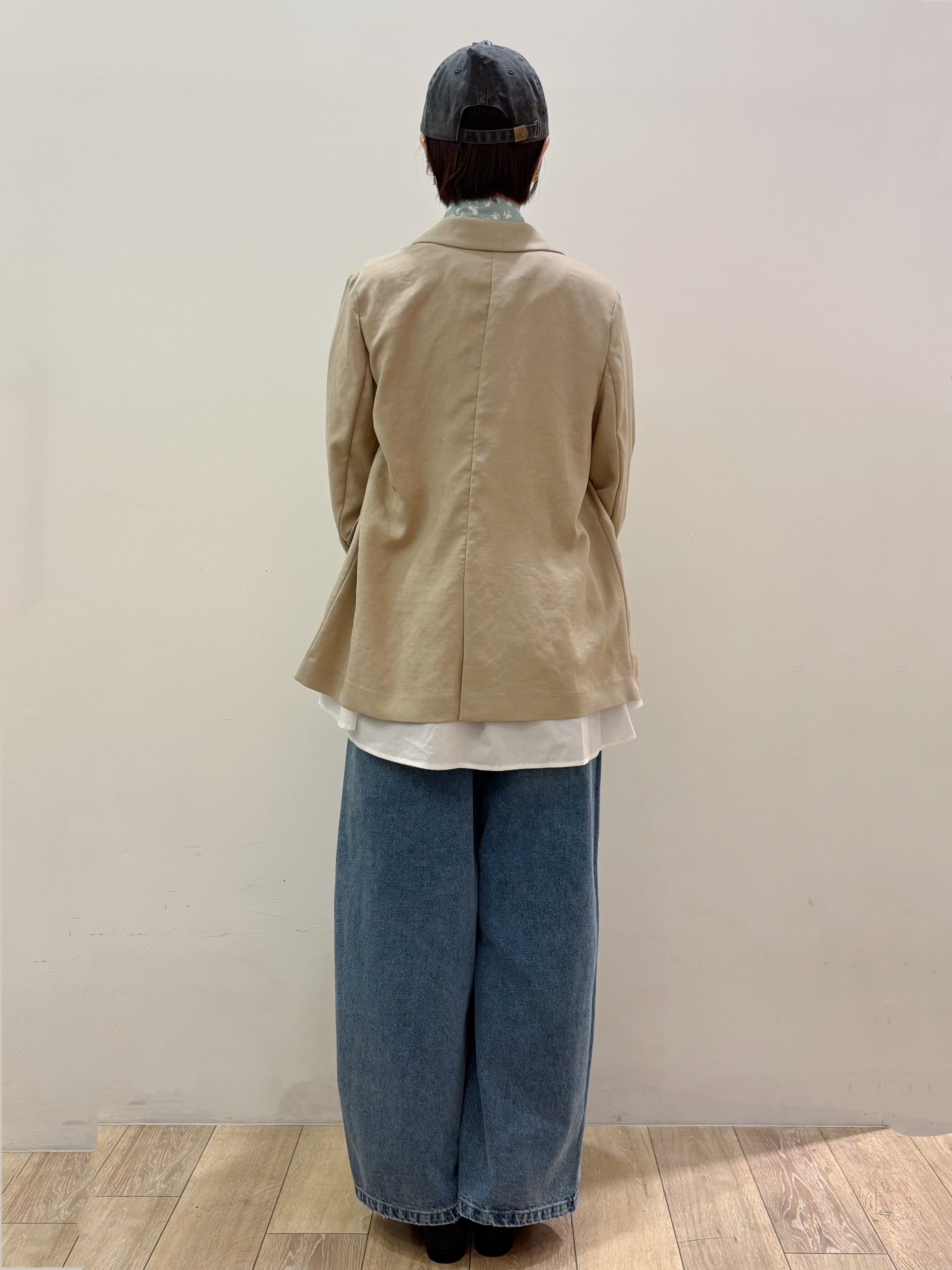 RINさんの「OPAQUE.CLIP｜【UV／接触冷感】ダブルブレストジャケット《防シワ加工／洗える》」を使ったコーディネート
