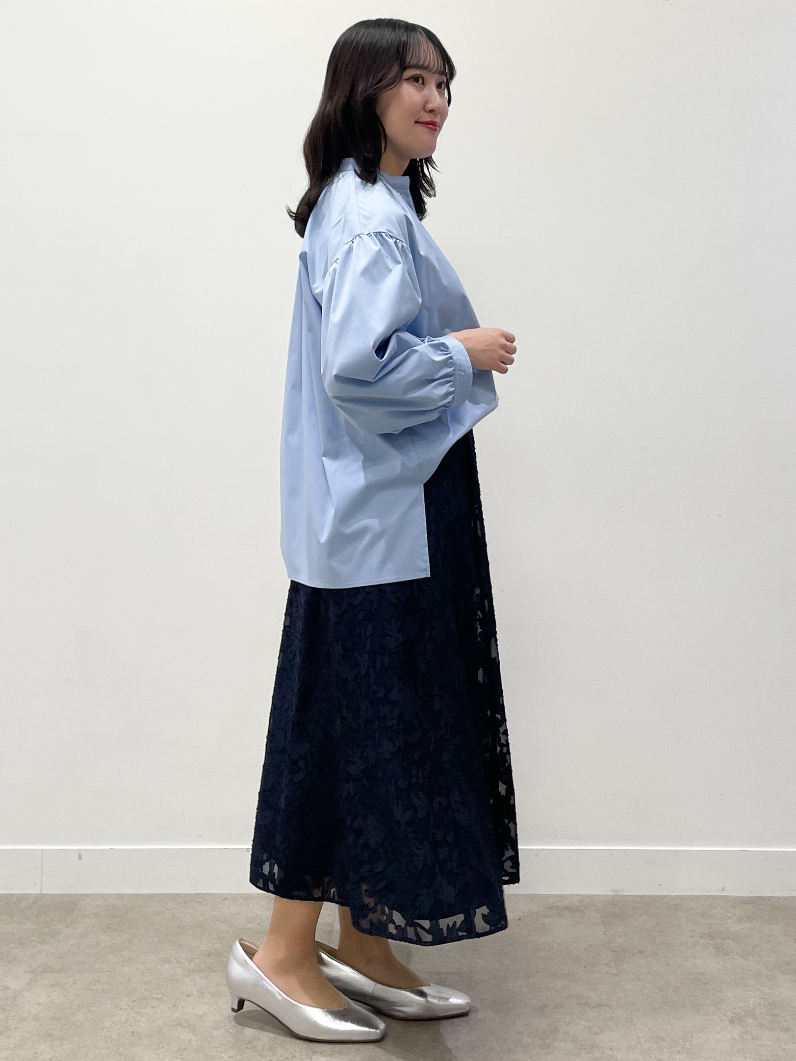 yukariさんの「Reflect｜ボリュームスリーブプルオーバーブラウス」を使ったコーディネート