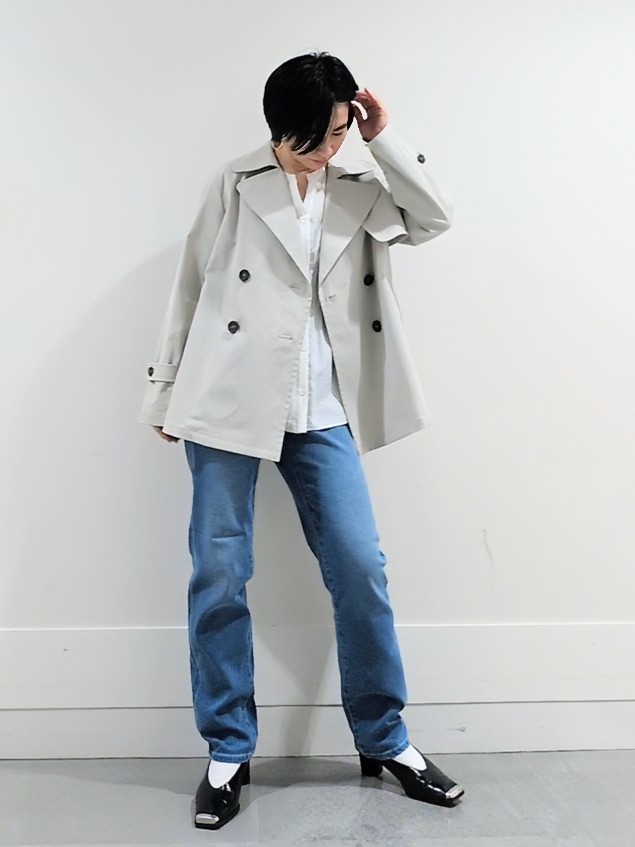 ミズタさんの「UNTITLED｜【着映え/洗える】リラックスシャーリングブラウス」を使ったコーディネート