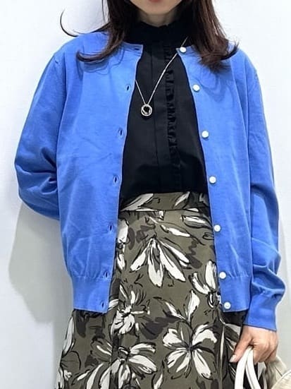Miwaさんの「UNTITLED｜【9色展開/アンサンブル可】コットンクルーネックカーディガン」を使ったコーディネート