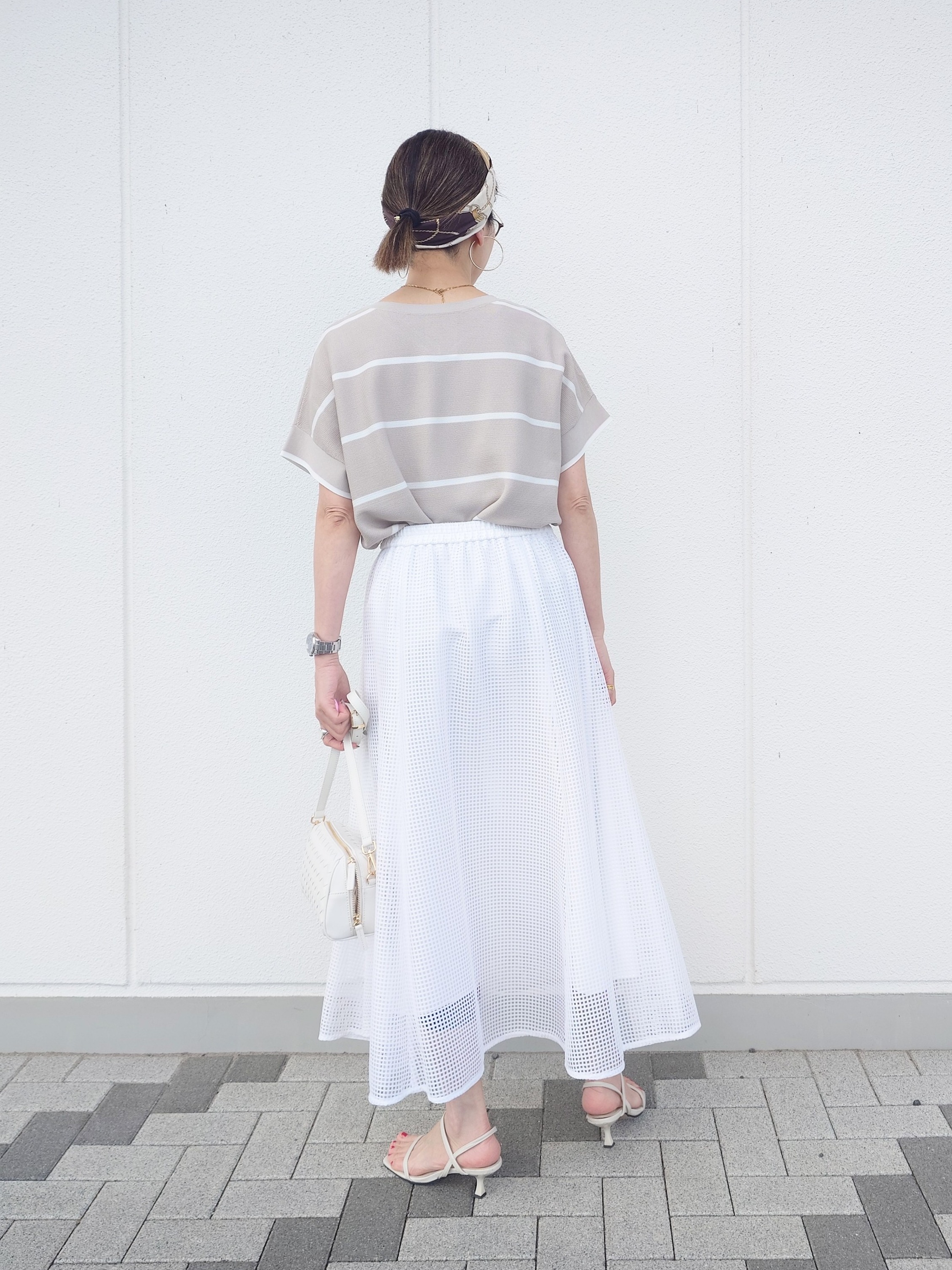 MUTSUKOさんの「UNTITLED｜【11色展開/体型カバー】前後2WAYフレンチスリーブニット」を使ったコーディネート
