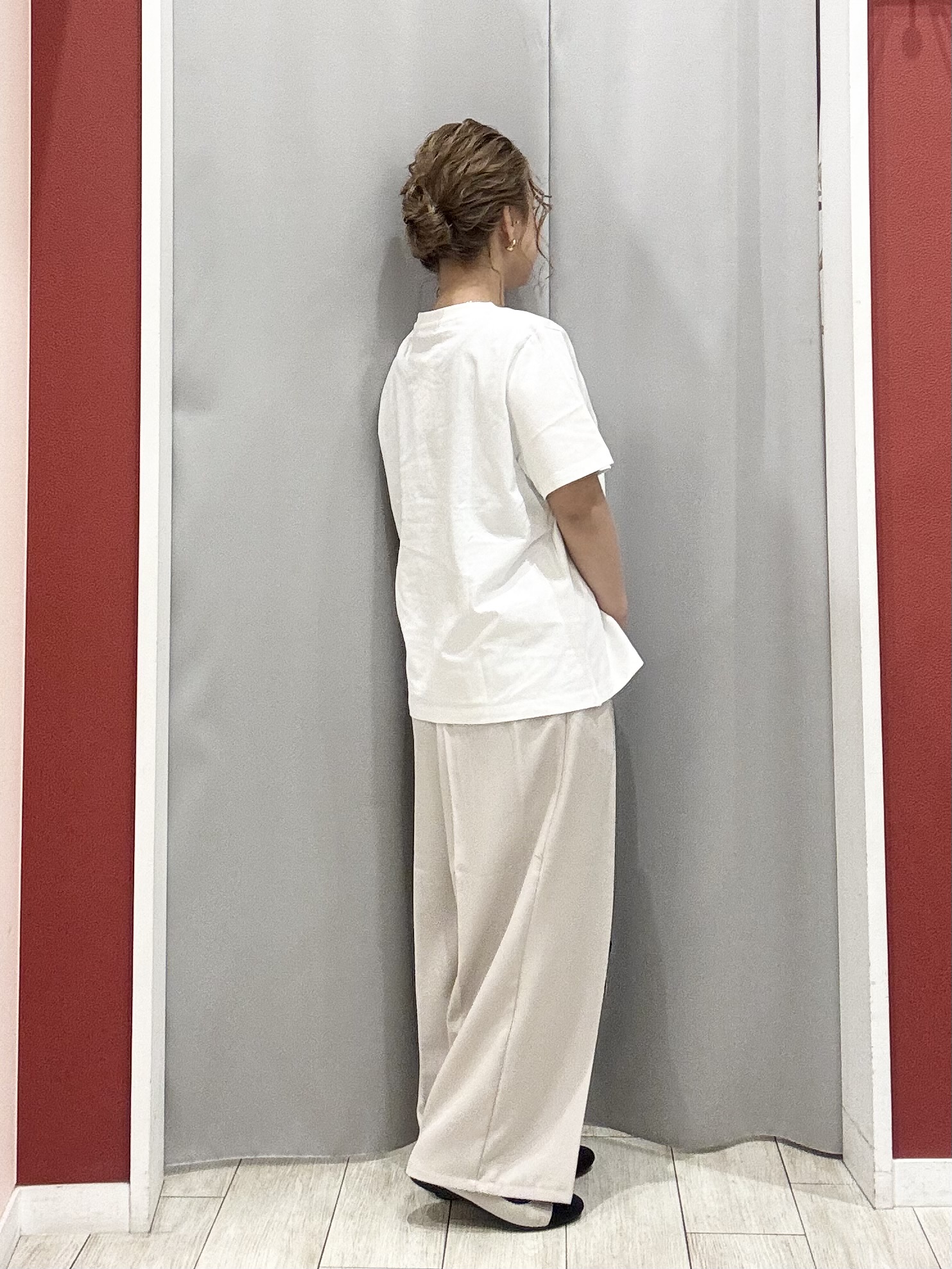 shioさんの「SHOO･LA･RUE｜【体型カバー】ふんわり質感 やわらかこなれシアーシャツ」を使ったコーディネート