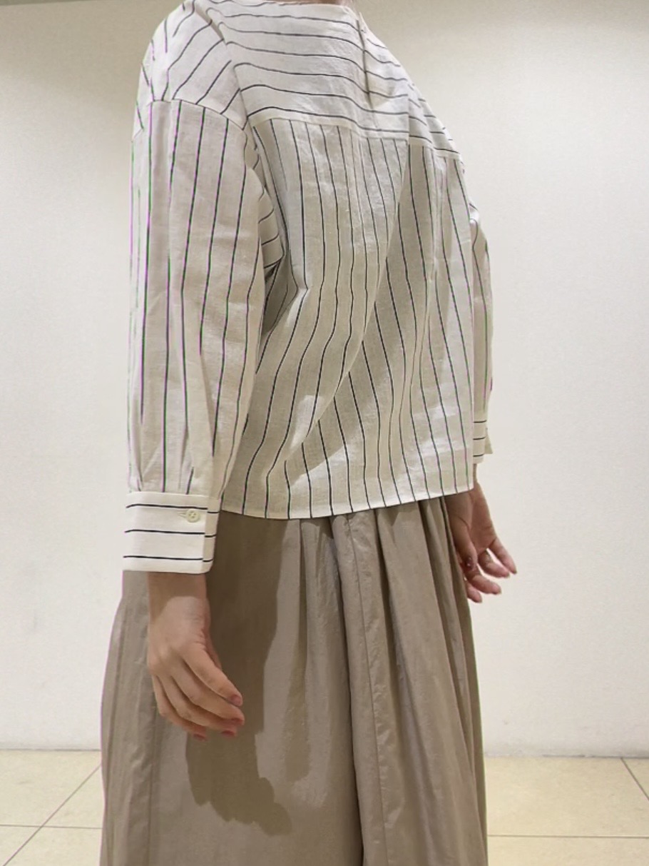 watanabeさんの「UNTITLED｜【洗える/6分袖】ボートネックブラウス」を使ったコーディネート