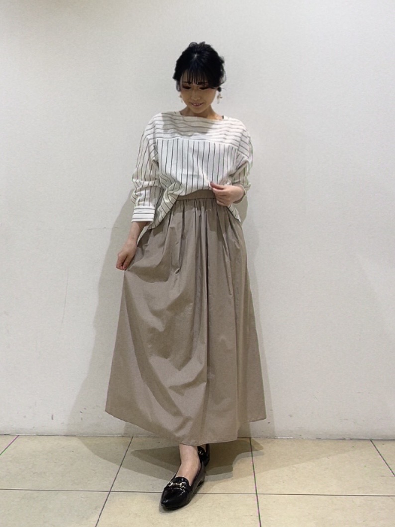 watanabeさんの「UNTITLED｜【洗える/6分袖】ボートネックブラウス」を使ったコーディネート