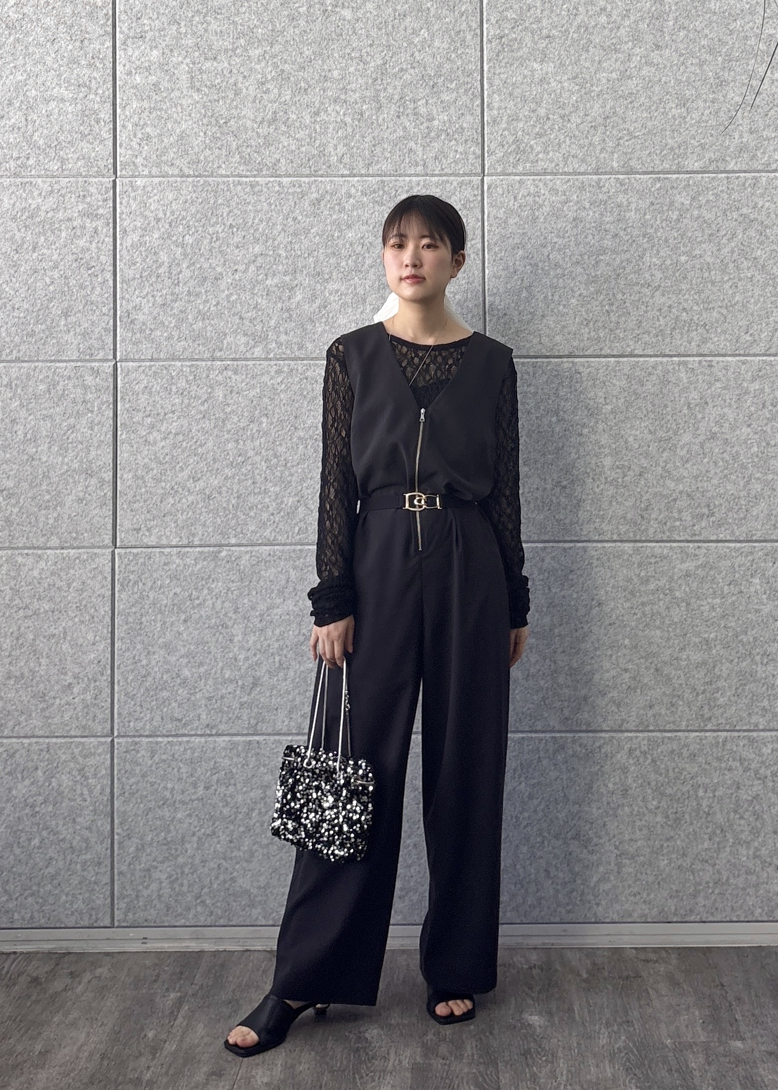 Renoさんの「INDIVI｜【一部店舗限定】バックオープンレースカットソー」を使ったコーディネート